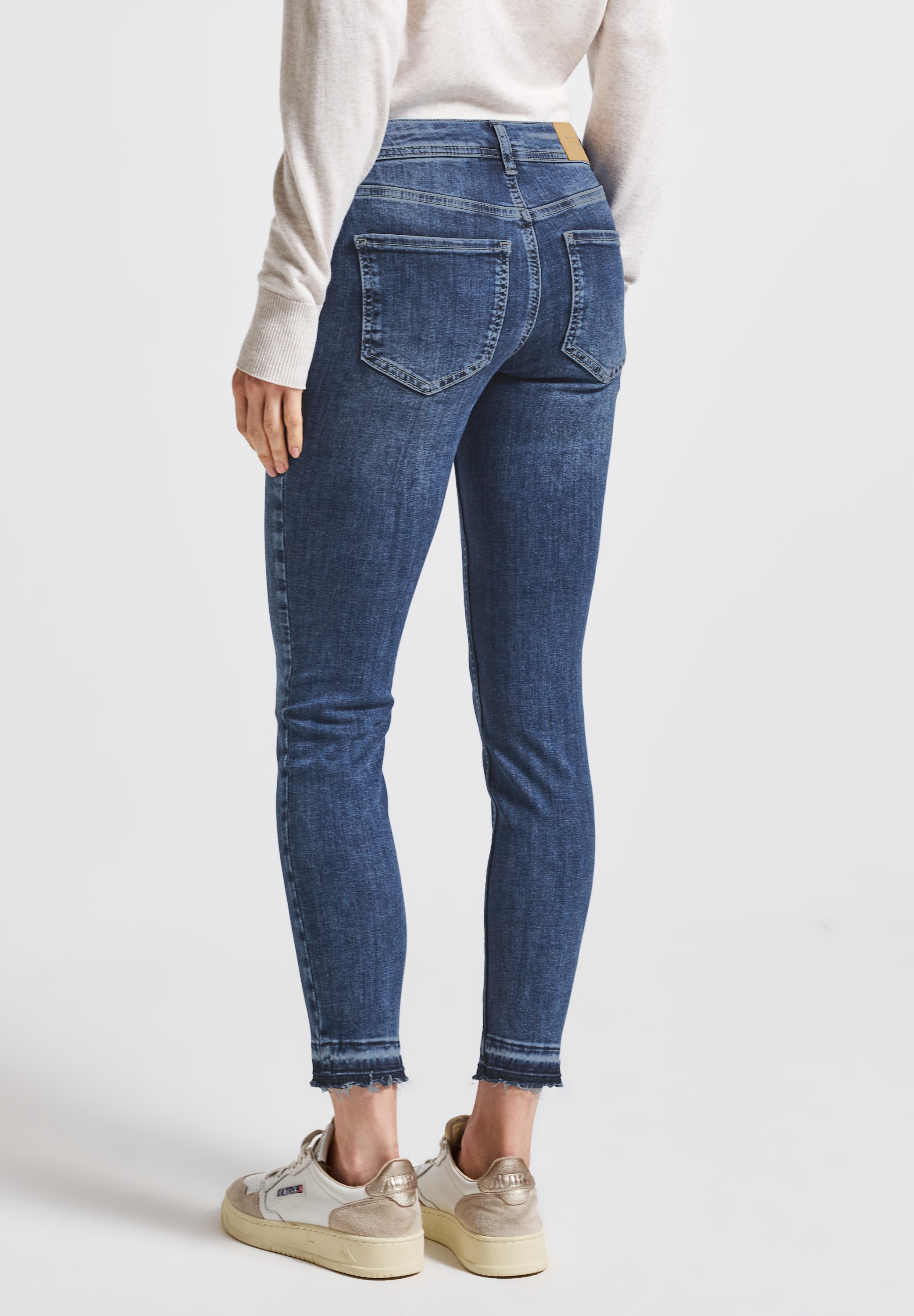 STREET ONE Slim-fit-Jeans, Middle Waist günstig online kaufen
