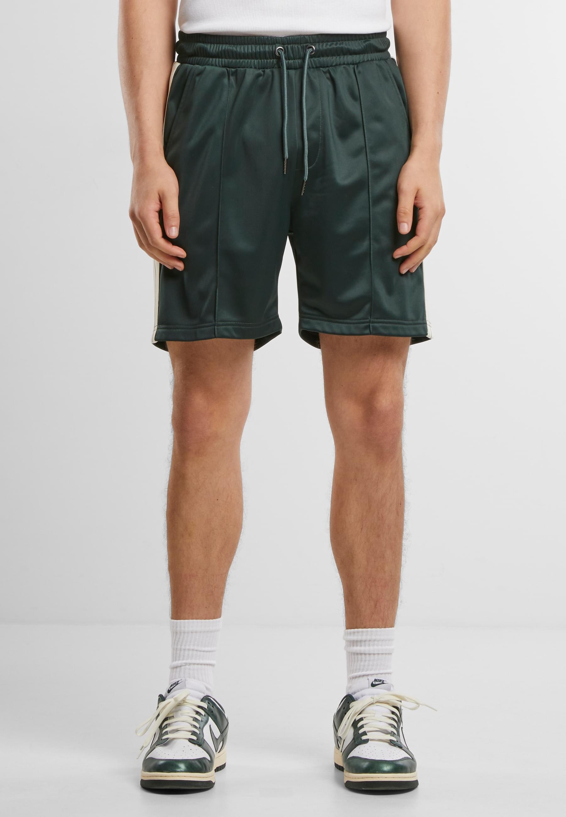 URBAN CLASSICS Shorts »Urban Classics Tennis Core Shorts«, (1 tlg.)