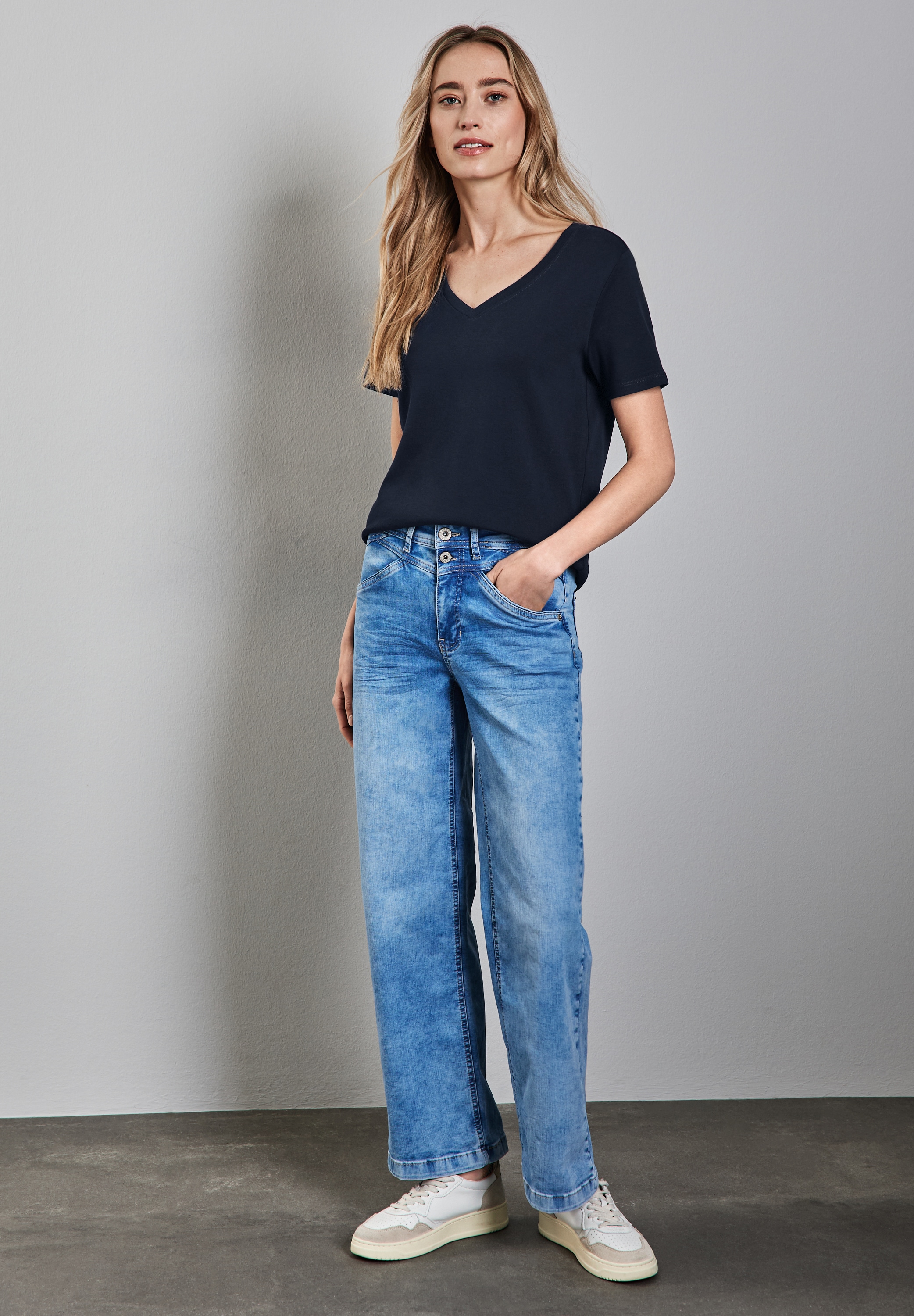 STREET ONE V-Shirt, aus reiner Baumwolle