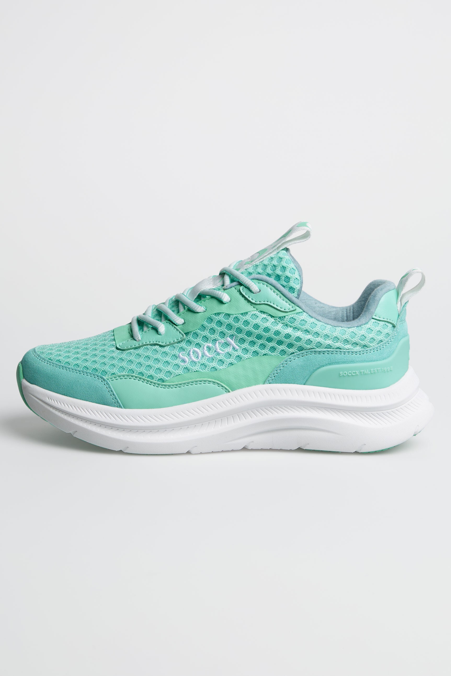 SOCCX Sneaker  mit wasserabweisendem Mud Cover