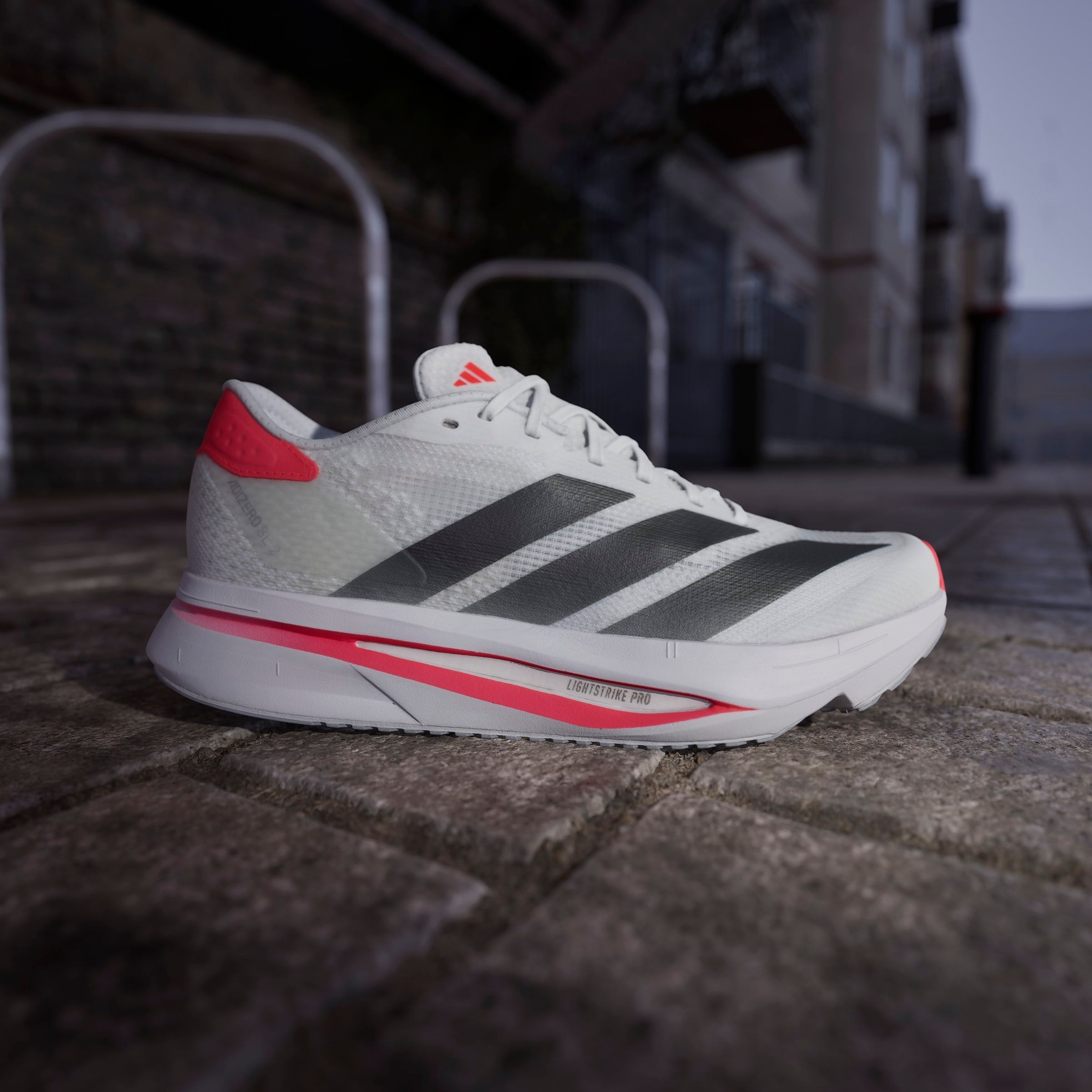 adidas Performance Laufschuh »ADIZERO SL2«, mit Lightstrike-Sohle