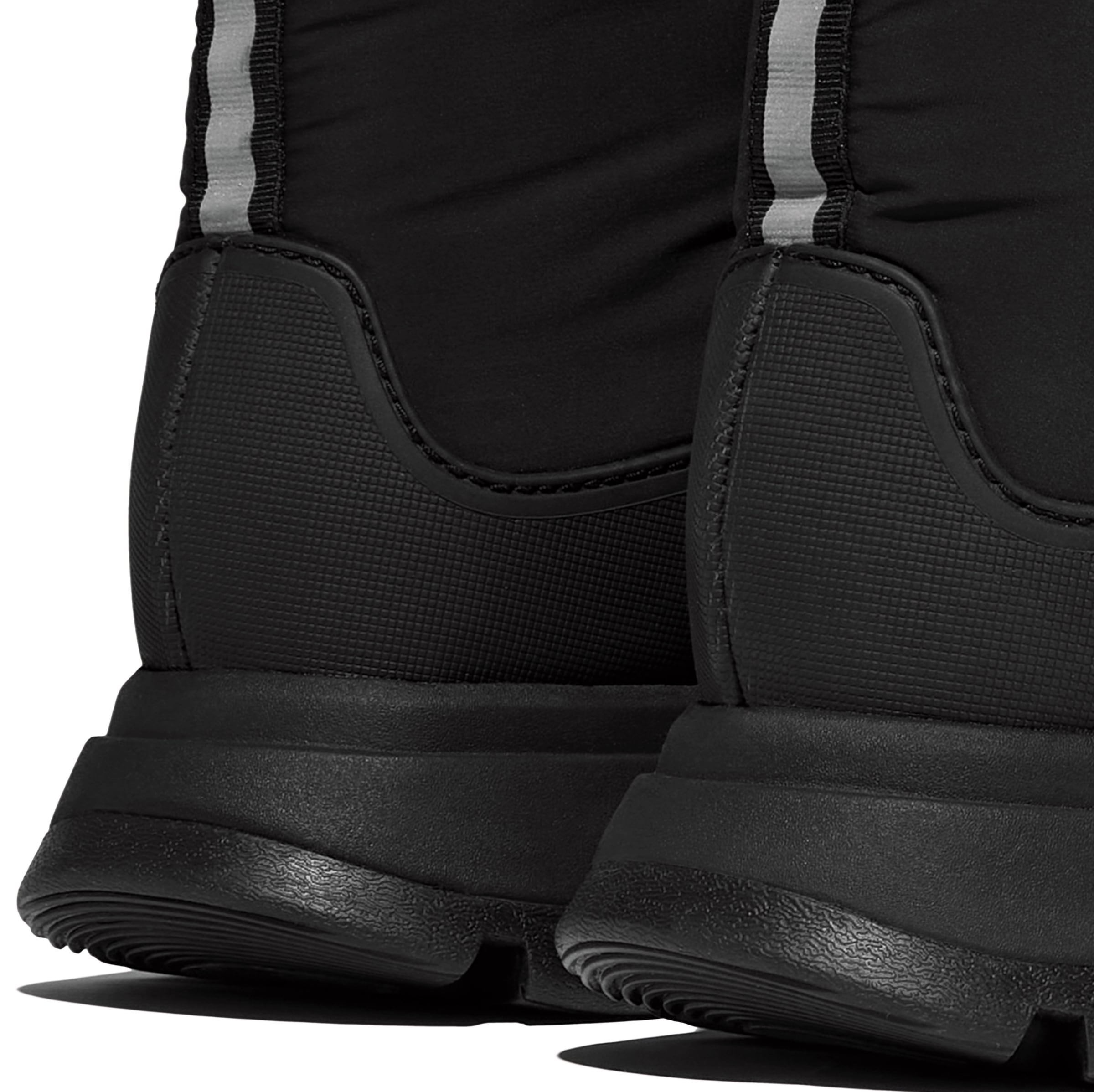 Fitflop Winterboots »NEO-D-HYKER«, Snowboots, Schlupfboots mit Fleeece-Futter