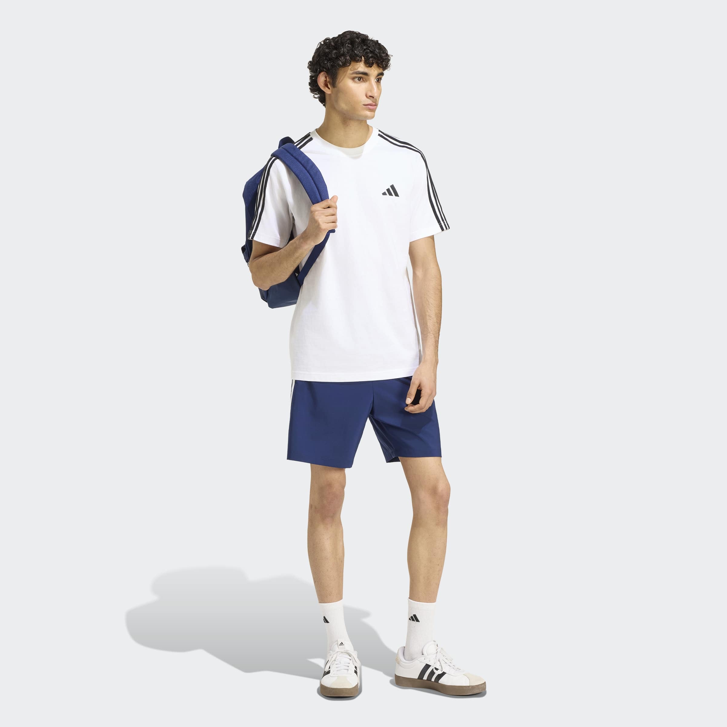 adidas Sportswear Shorts »ESSENTIALS 3-STREIFEN CHELSEA LITE, GEWEBT«