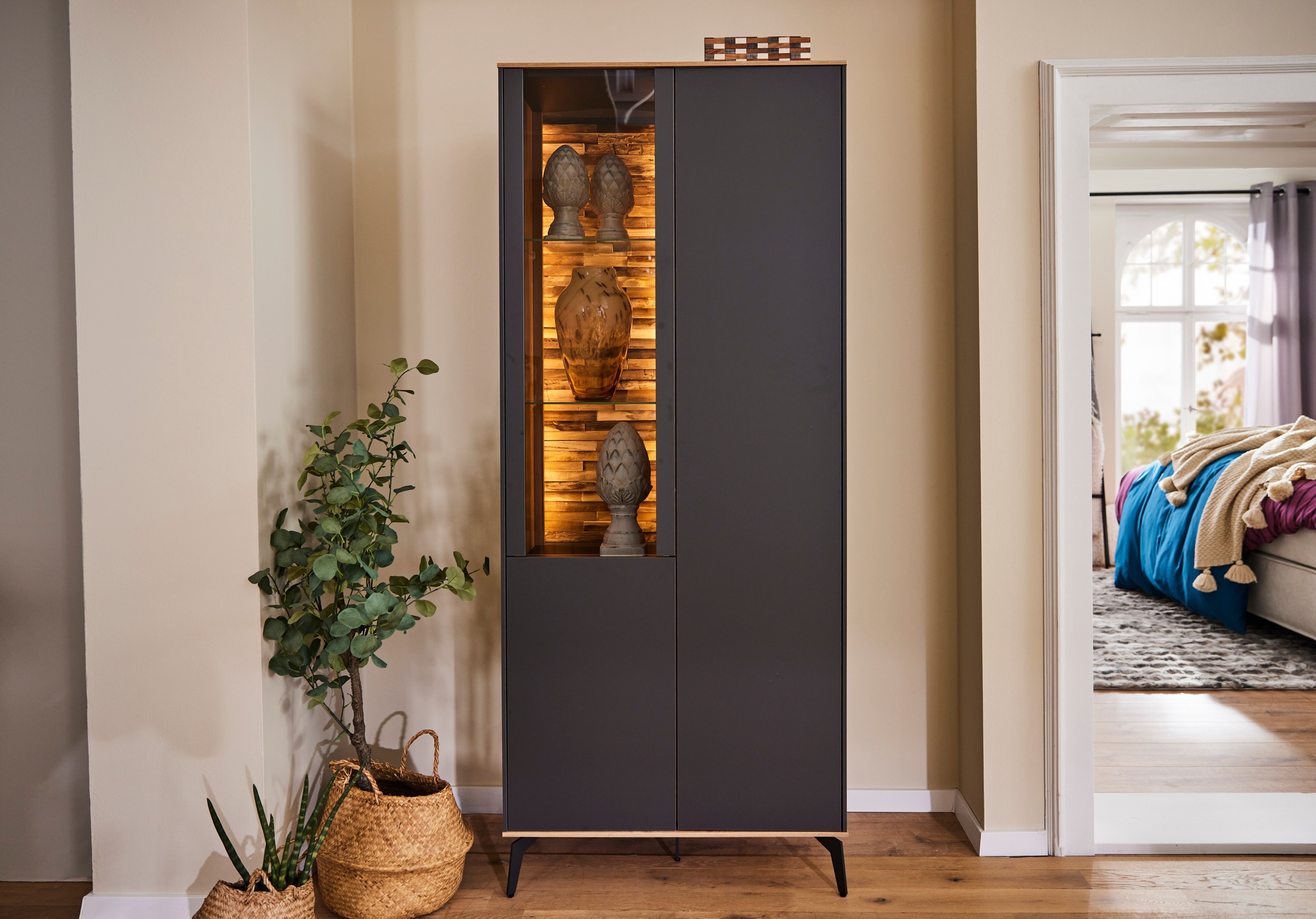 Mäusbacher Vitrine "Faro", Faro Vitrinenschrank B 81 cm, inkl. Bel., Push t günstig online kaufen