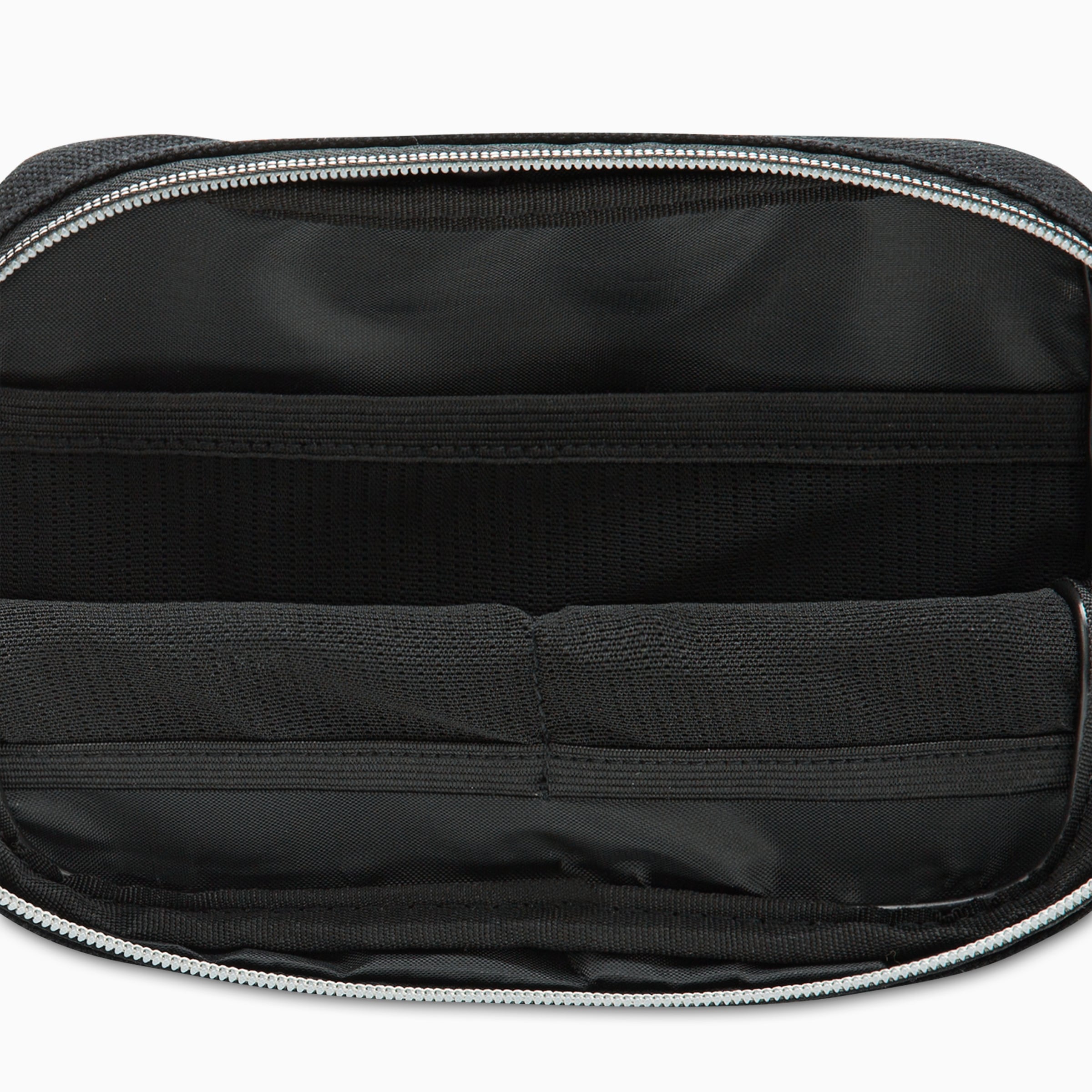 Converse Gürteltasche »CAM CONVERSE CHUCK CROSSBODY«, (1 tlg.), 1,25 Liter Volumen
