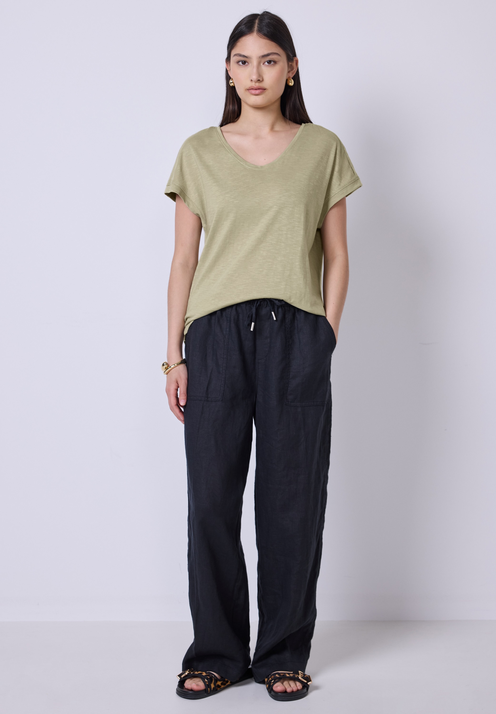 STREET ONE STUDIO V-Shirt, im soften Baumwoll-Mix