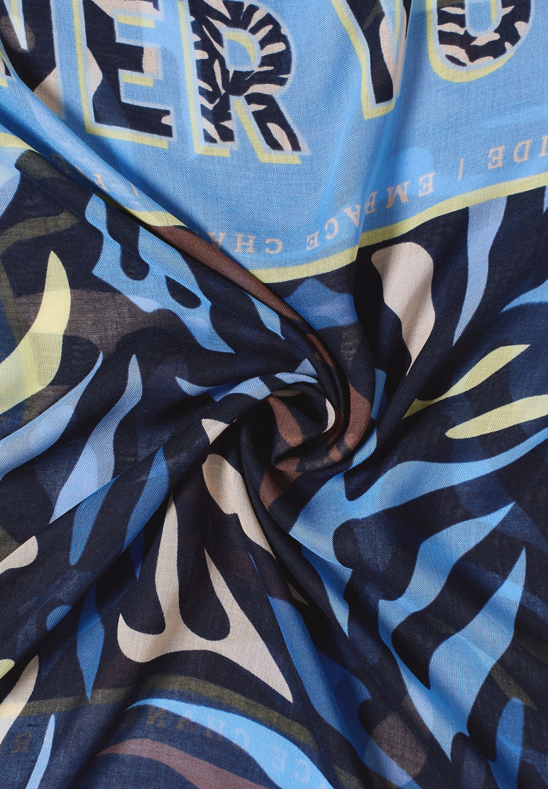 Cecil Loop aus Modal