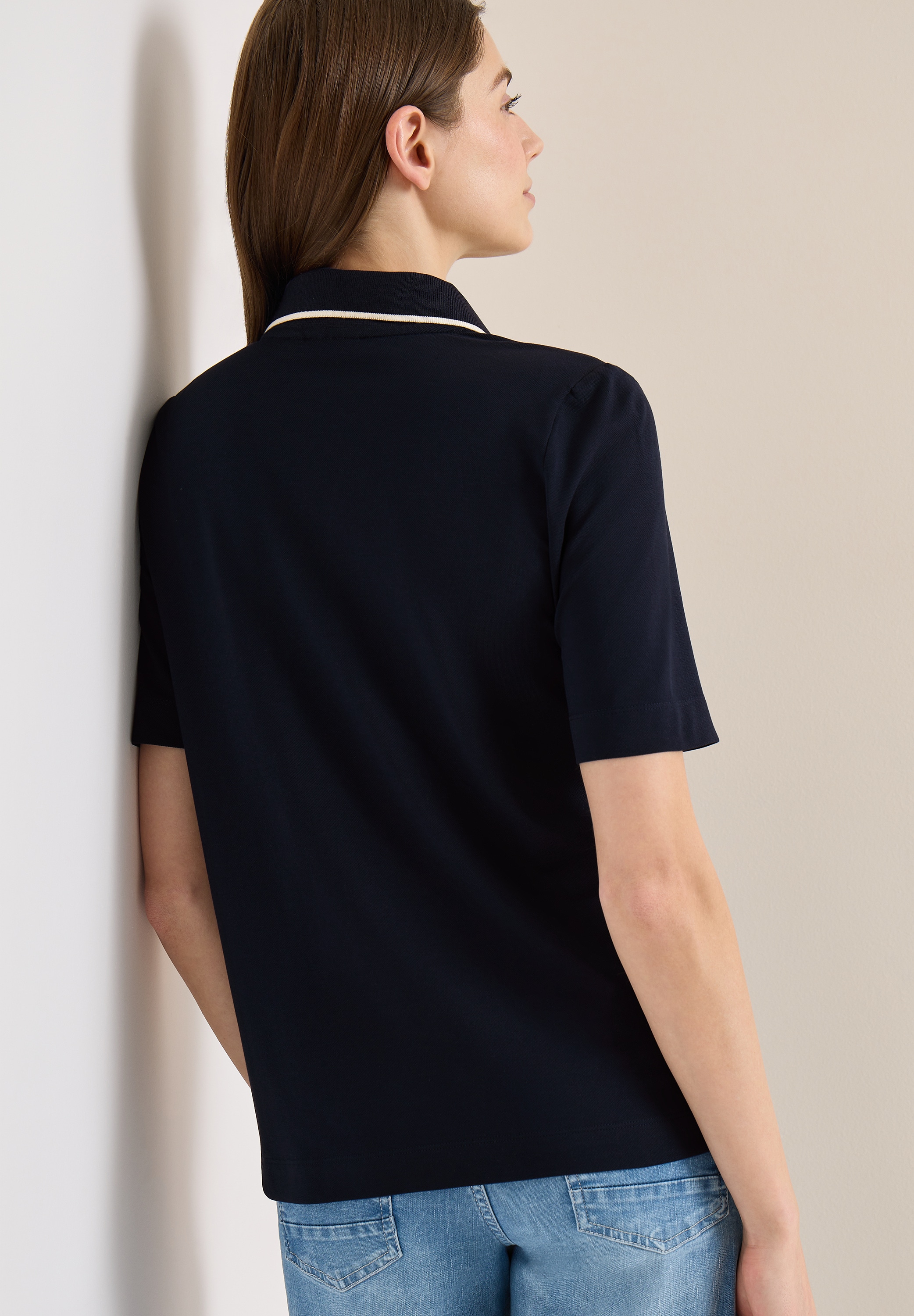 Cecil Poloshirt mit Kontrast-Streifen und V-Ausschnitt