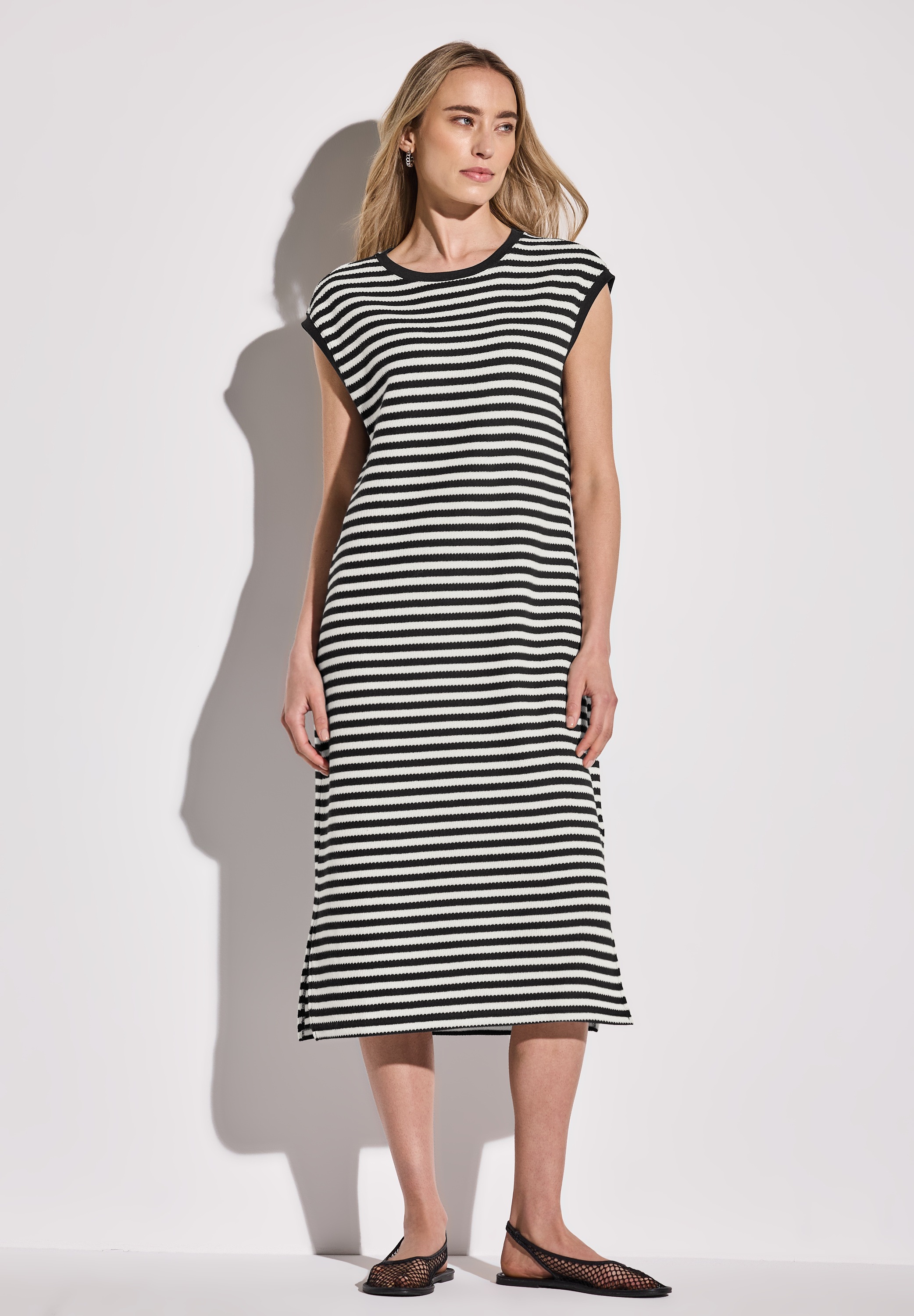 Thumbnail - STREET ONE Midikleid Ohne Taschen mit Rundhalsausschnitt