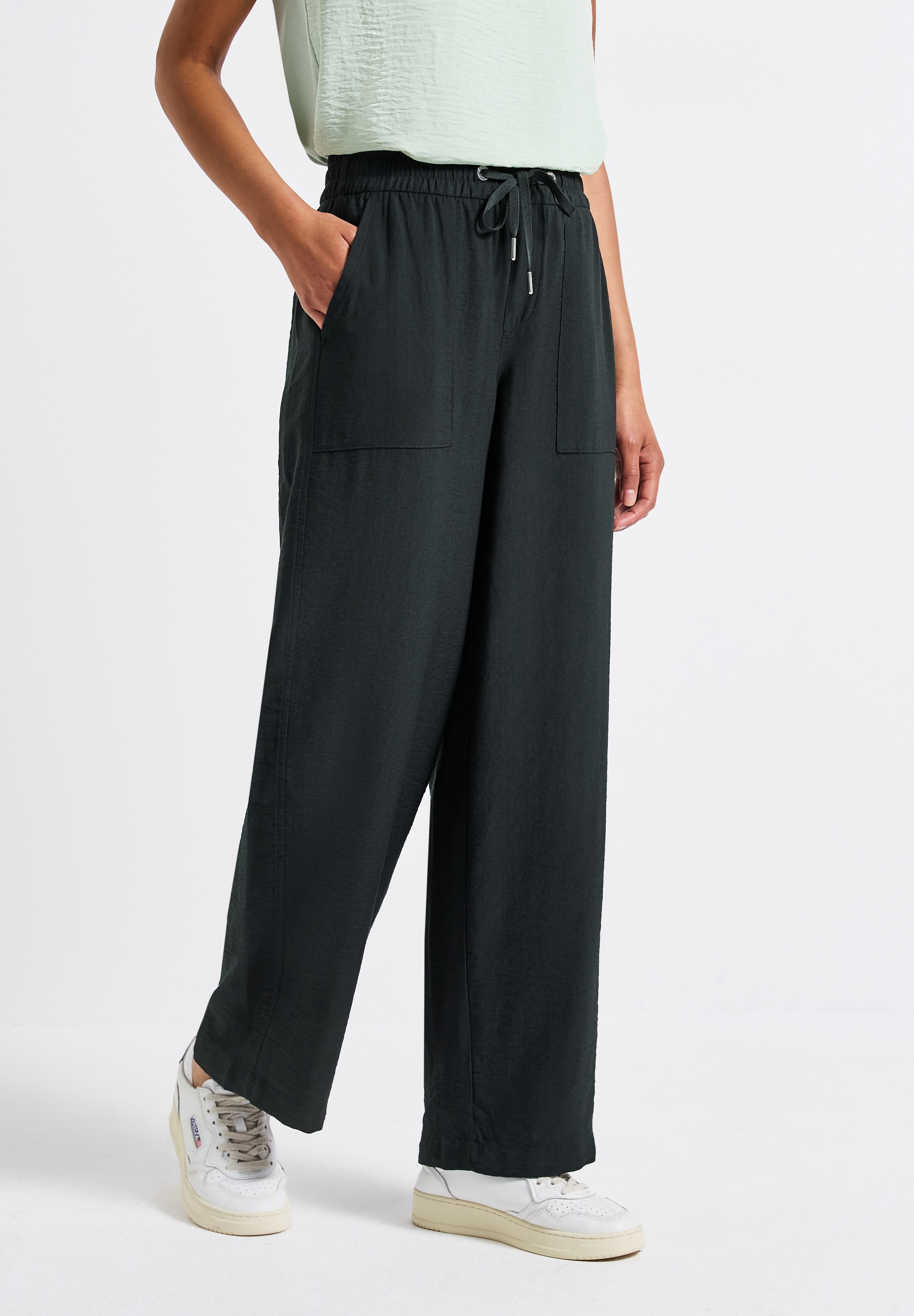 STREET ONE Stoffhose, weites Bein, mit Kordelzug und elastischem Bund günstig online kaufen