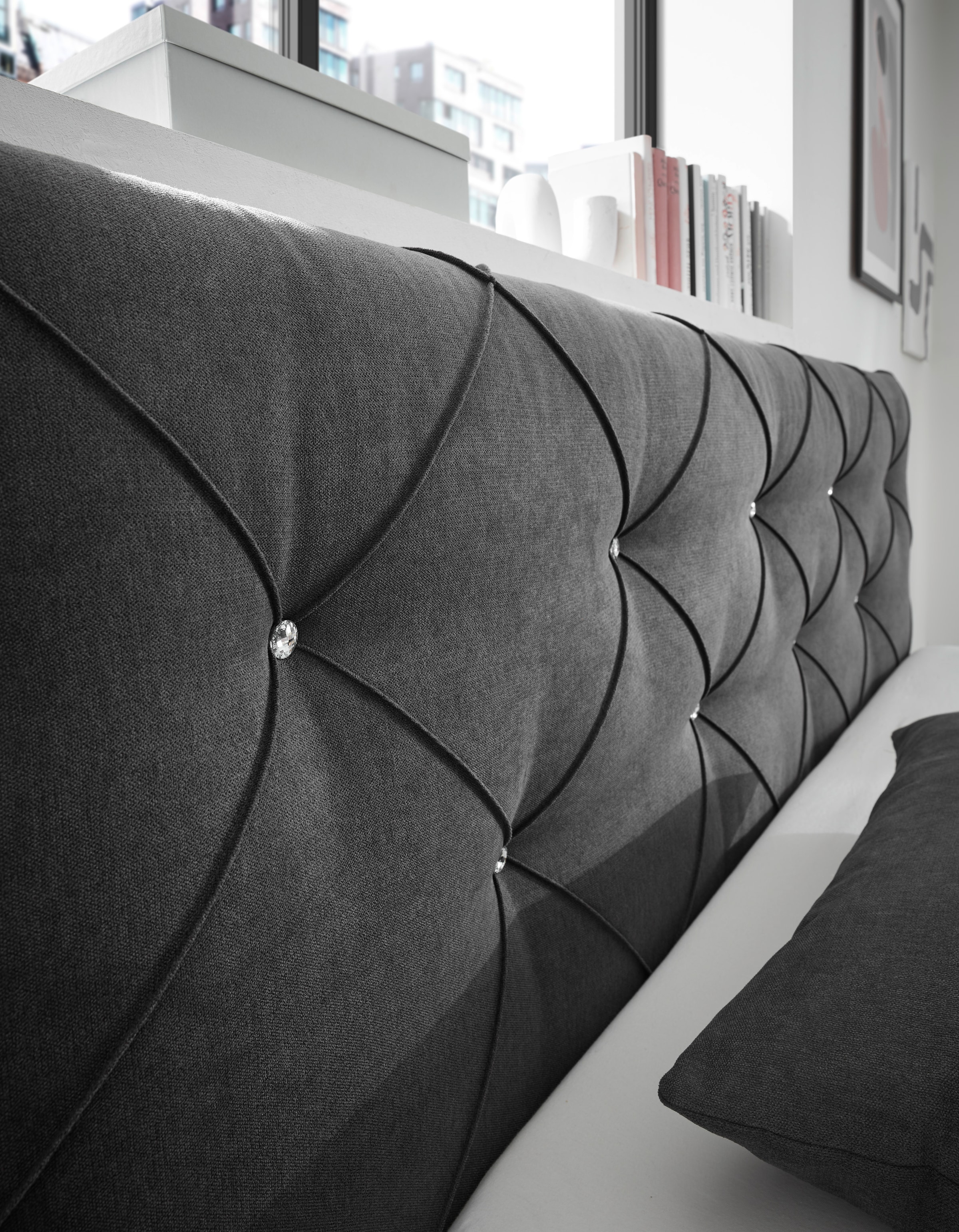 ED EXCITING DESIGN Boxspringbett »Villano«, mit Strasssteinen, Breite: 180cm, mit Bettkasten, inkl. Topper