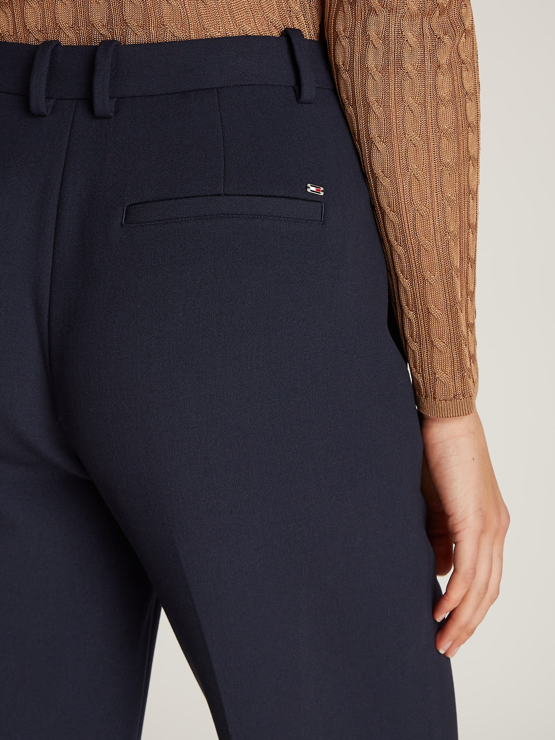 Tommy Hilfiger Webhose »PUNTO SLIM STRAIGHT PANT«, mit Bügelfalten, Metalllabel