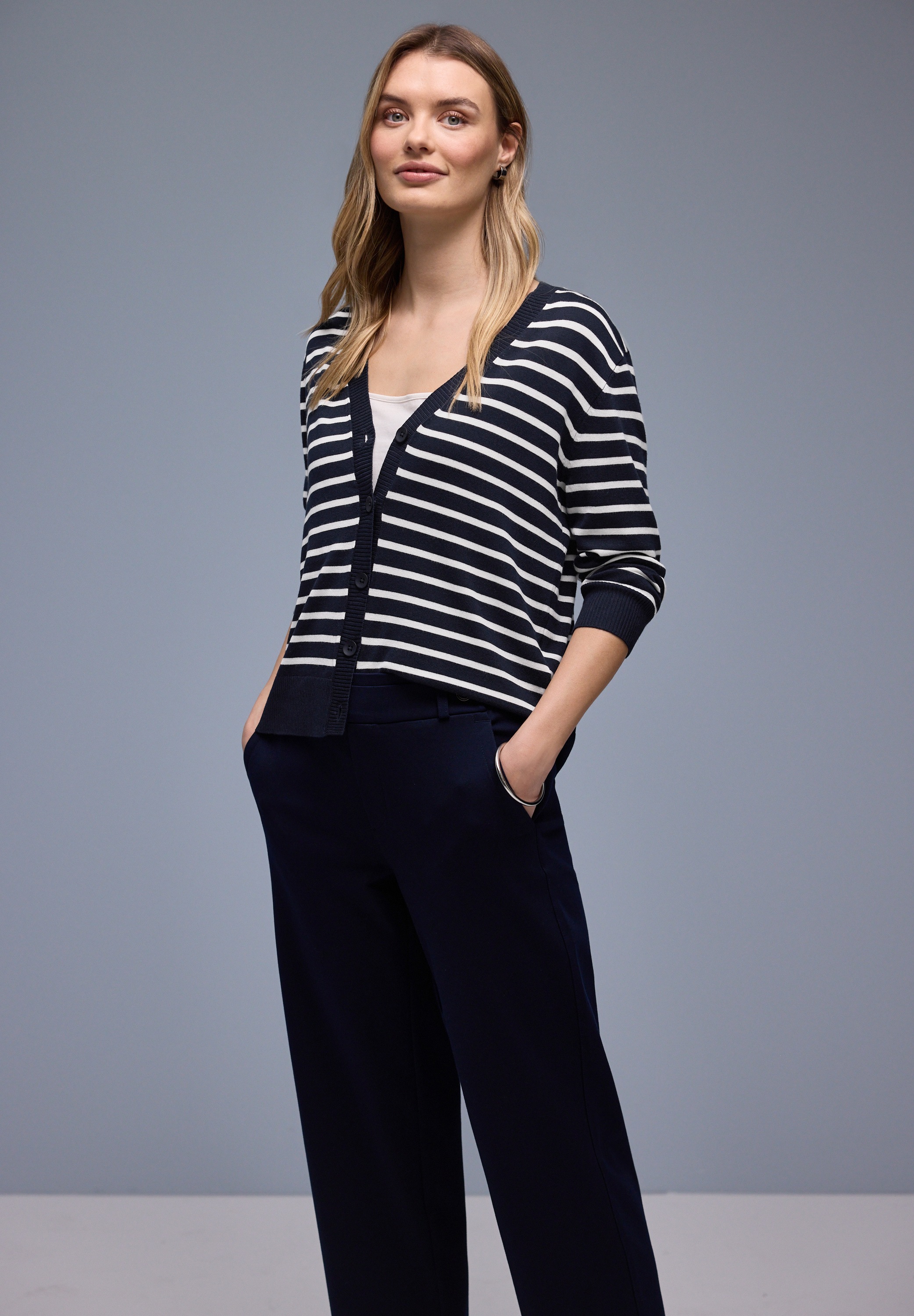 STREET ONE Cardigan mit V-Ausschnitt günstig online kaufen