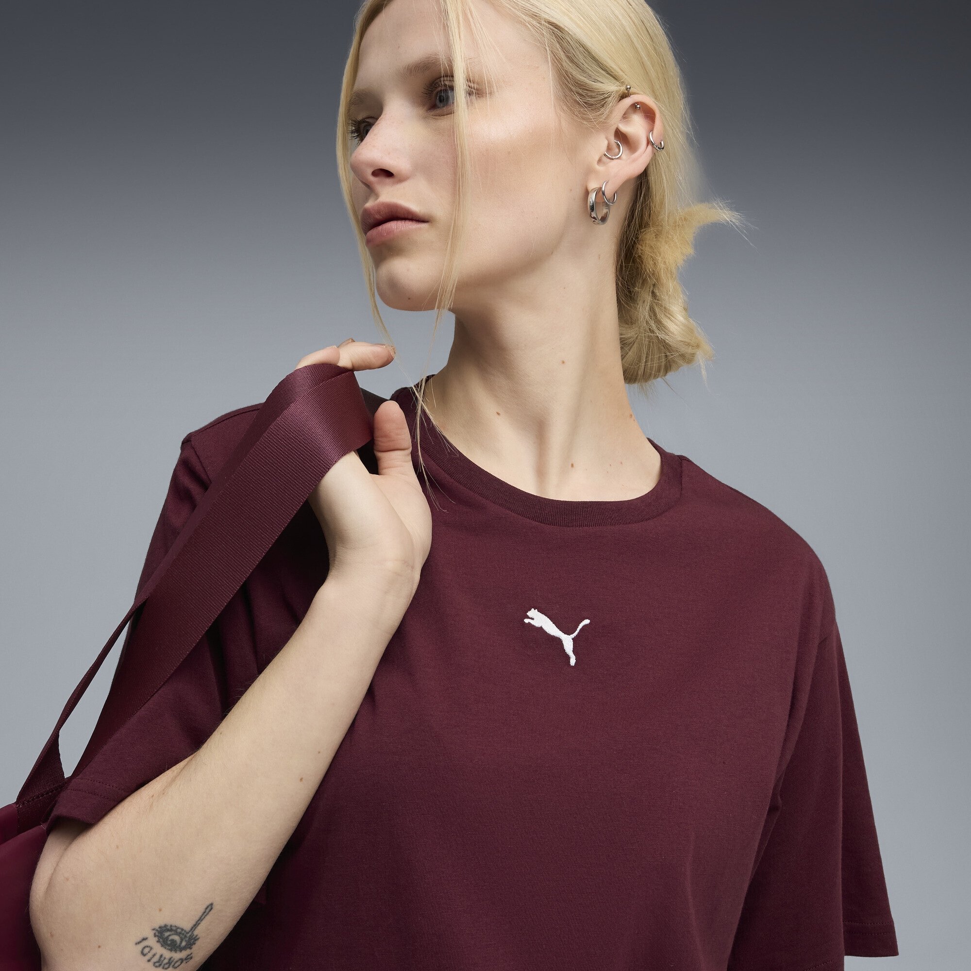 PUMA T-Shirt »ESS Relaxed T-Shirt Damen«