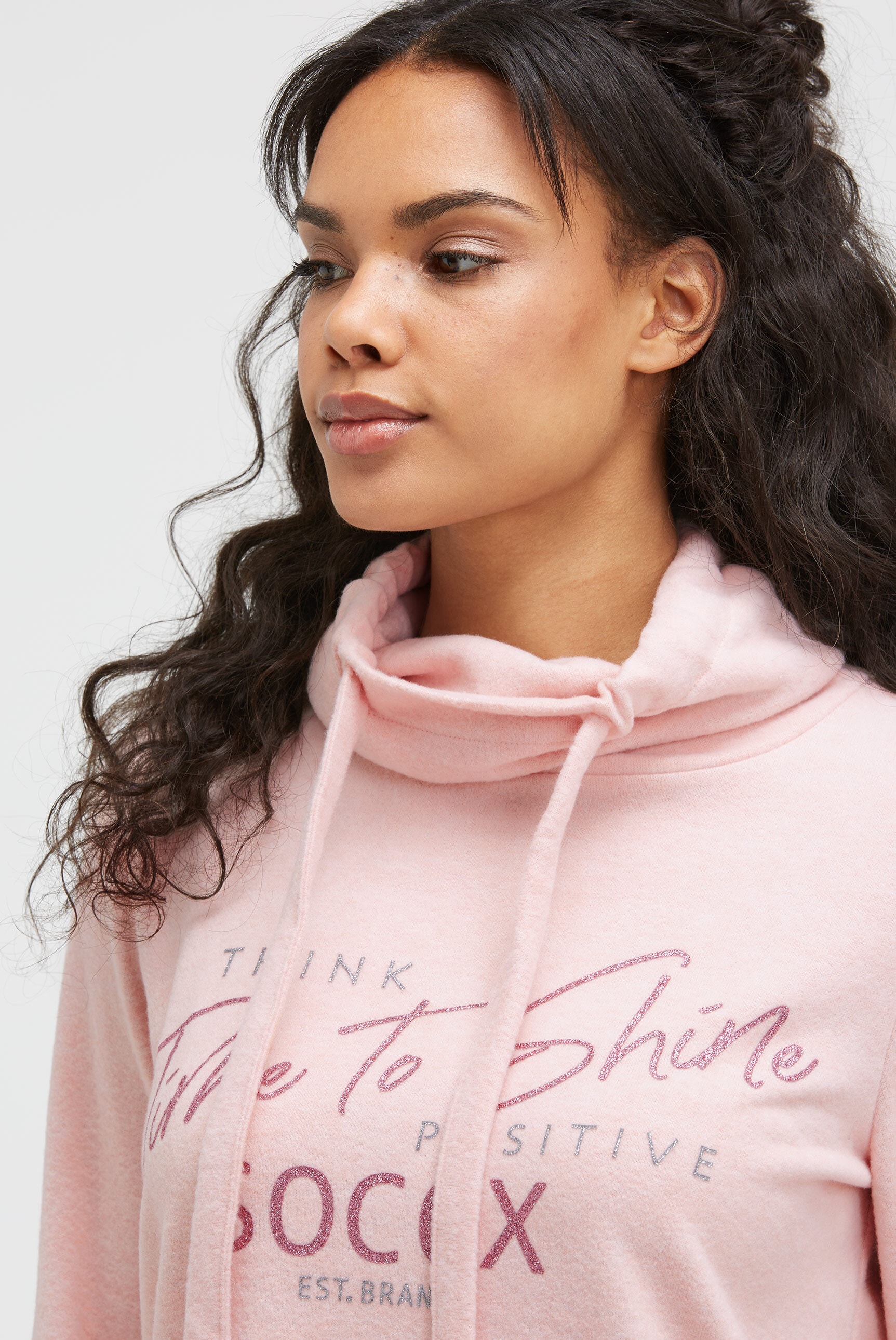 SOCCX Rollkragenpullover