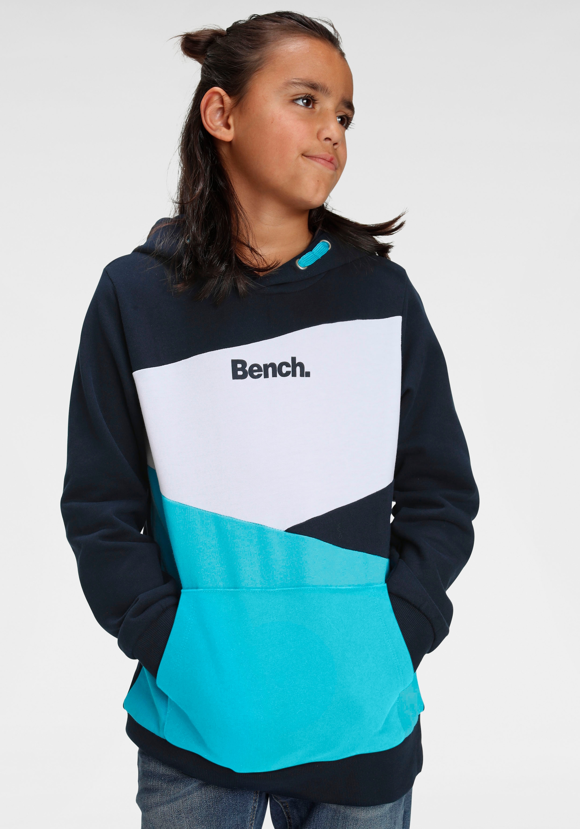 Black Friday Bench. Kapuzensweatshirt »mit asymmetrischer Farbaufteilung«,  mit asymmetrischer Farbaufteilung | BAUR