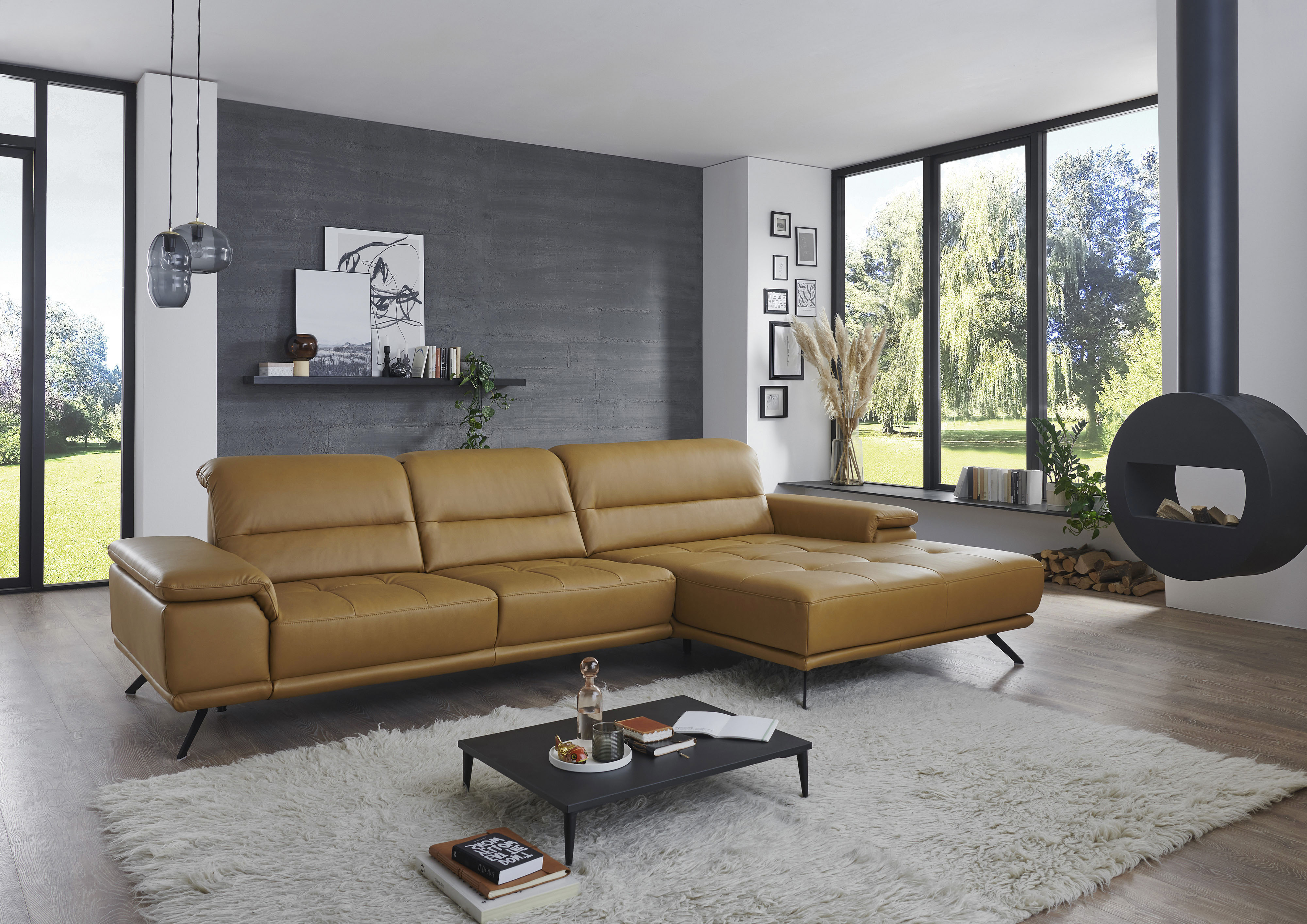 Die PlanBar Ecksofa "PN-EM19074, L-Form, Breite 343 cm" inkl. Sitztiefen- und Kopfteilverstellung