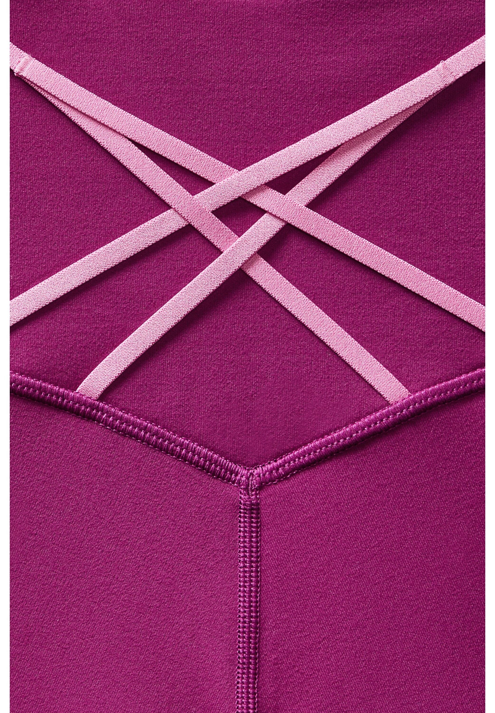 Fabletics Sporthose »Fabletics Shorts BOOST POWERHOLD HIGH-WAISTED SHORT 4"«  mit maximaler Kompression
