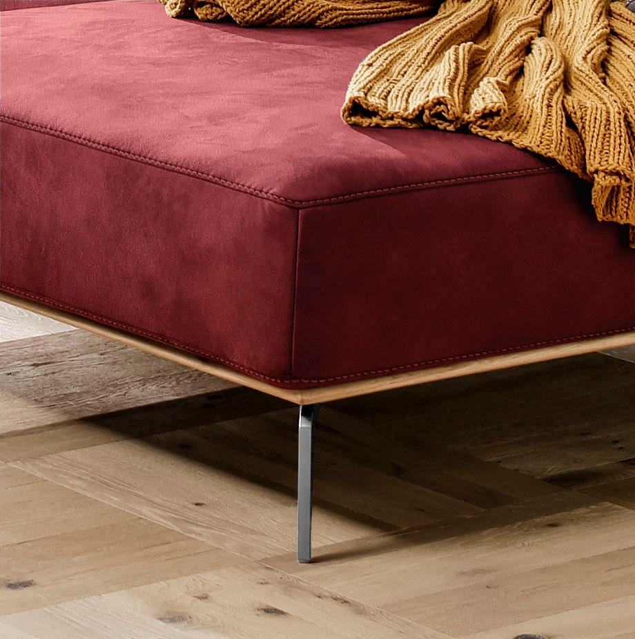 Thumbnail - W.SCHILLIG Ecksofa "run, Designsofa, bequem, L-Form" mit elegantem Holzsockel, Füße in Chrom glänzend, Breite 299 cm