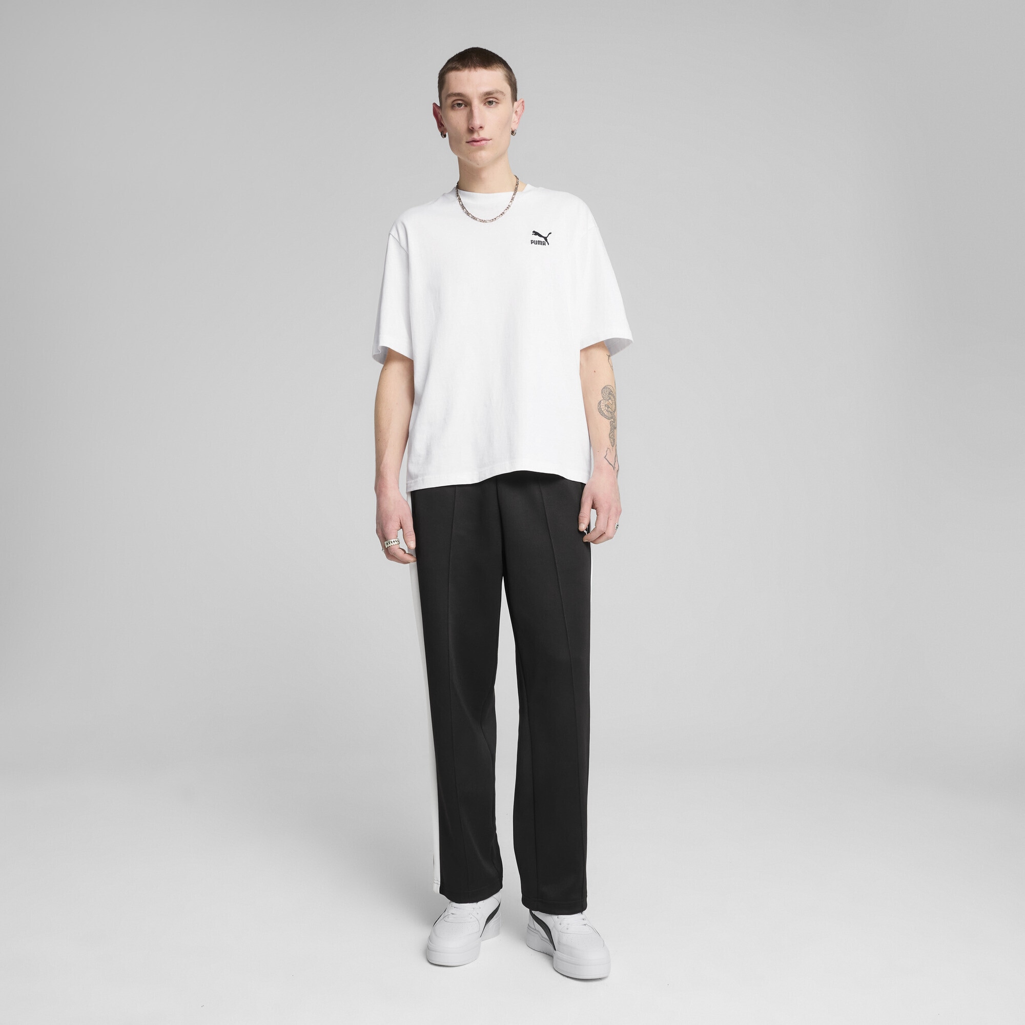 PUMA Sporthose »T7 ALWAYS ON Relaxed Trainingshose Herren«