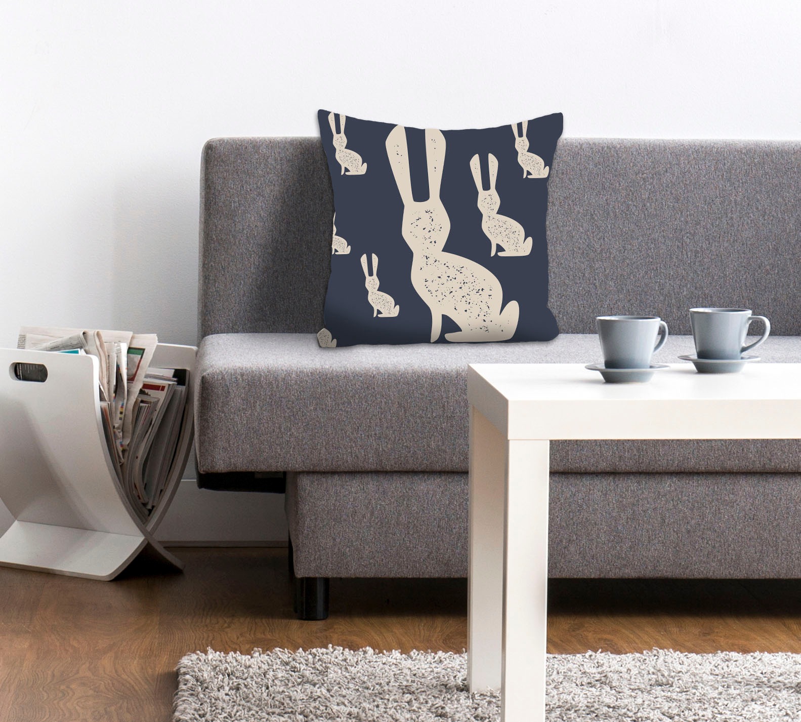 queence Dekokissen »Ulrik«, Kissenhülle,Weiße Hasen,Dunkelblau,Elegant,Minimalistisch,Frühling