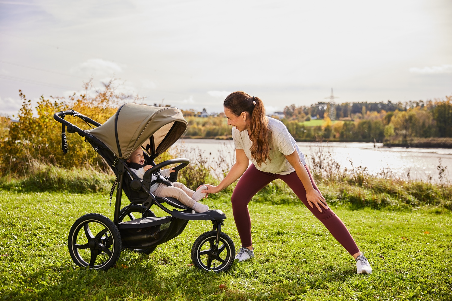 Hauck Dreirad-Kinderwagen »Runner 3, olive«, 22 kg, mit XXL-Lufträdern und Handbremse; bis 22 kg beslastbar