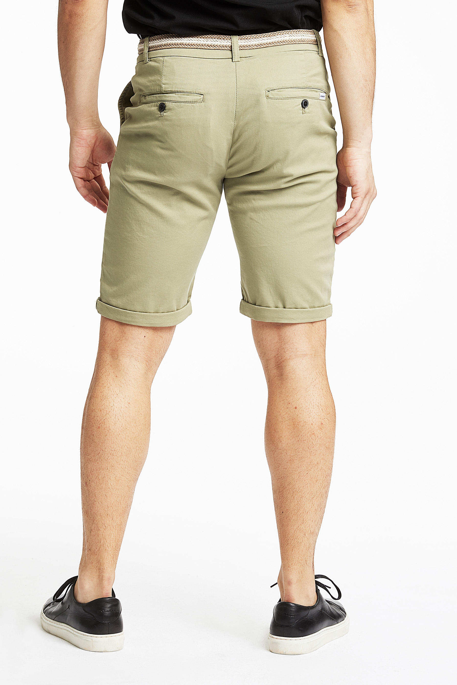LINDBERGH Chinoshorts, (2 tlg.), mit Gürtel und Stretch