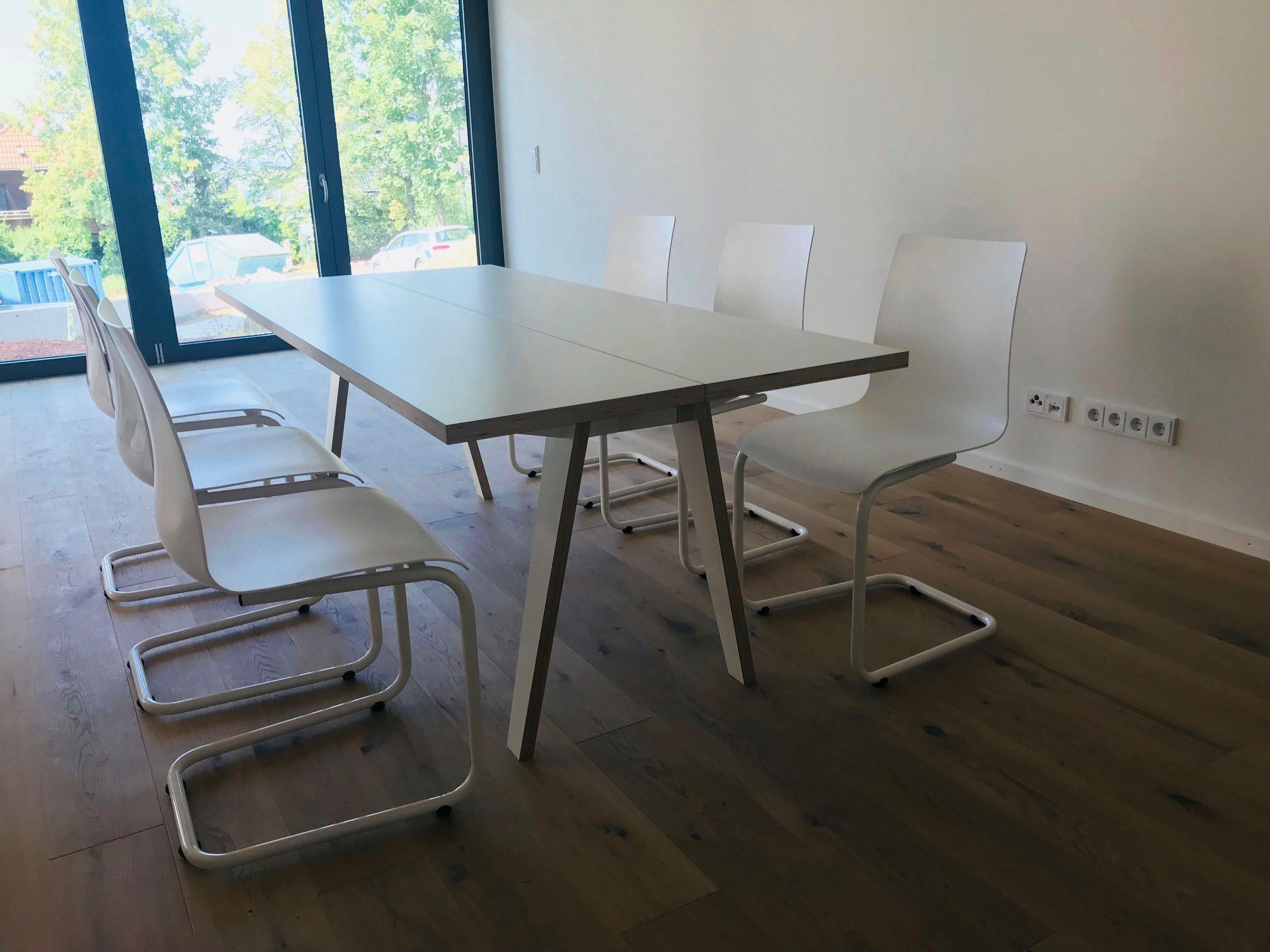 Tojo "stuhl" () mit weißem Gestell günstig online kaufen