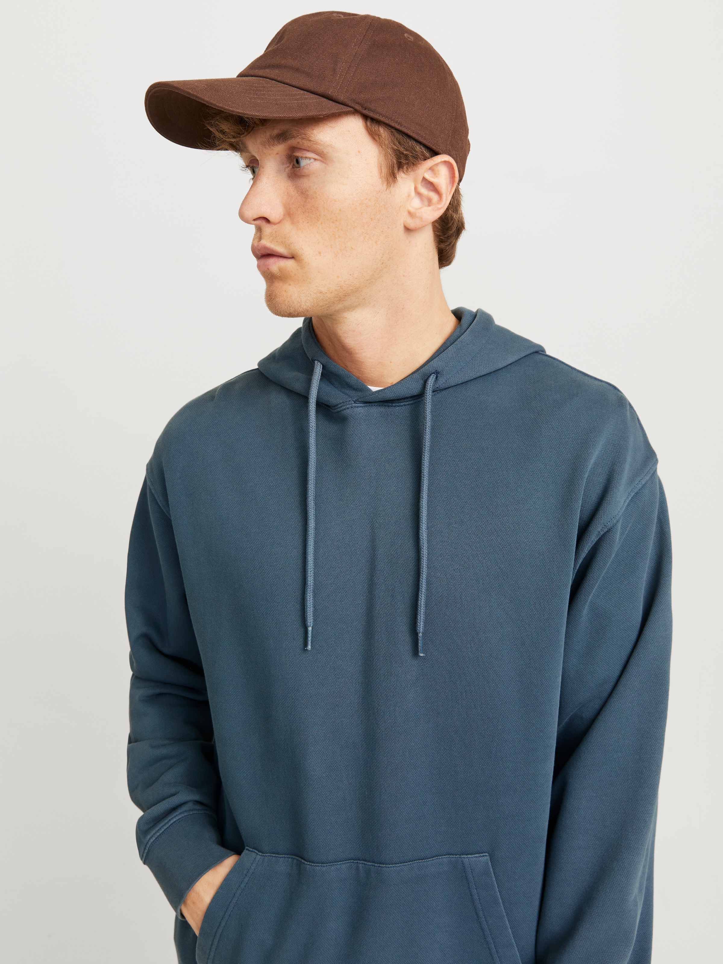 Jack & Jones Kapuzensweatshirt "JJECHARGE FADED SWEAT HOOD NOOS", mit Kapuz günstig online kaufen