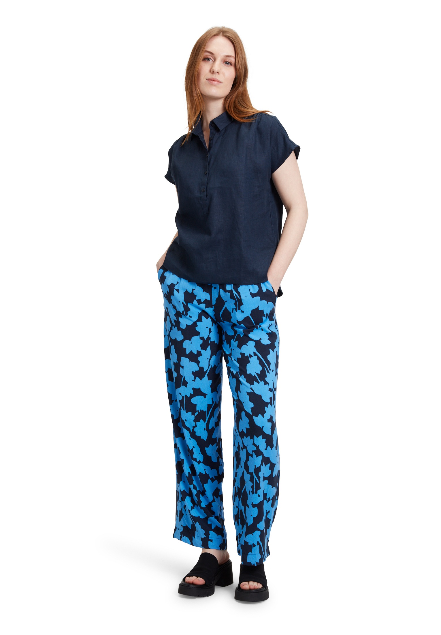 Betty&Co Schlupfhose »Betty & Co Schlupfhose mit Bindegürtel«, Druck