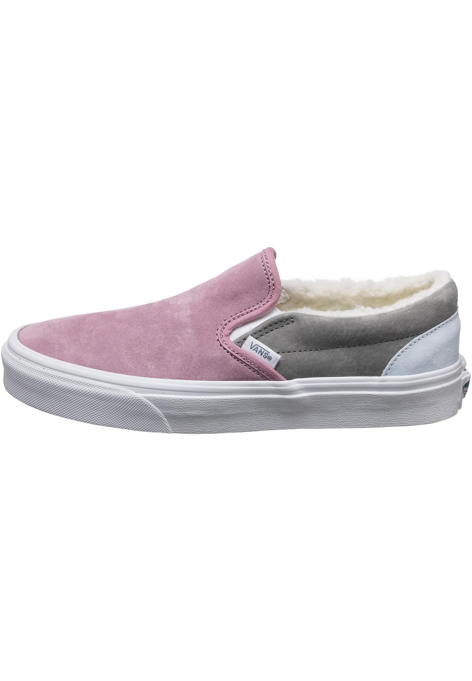 Vans Trainingsschuh »Unisex Vans Ua Classic Slip-On Color Theory Checkerboard Schuh«, (1 tlg.)