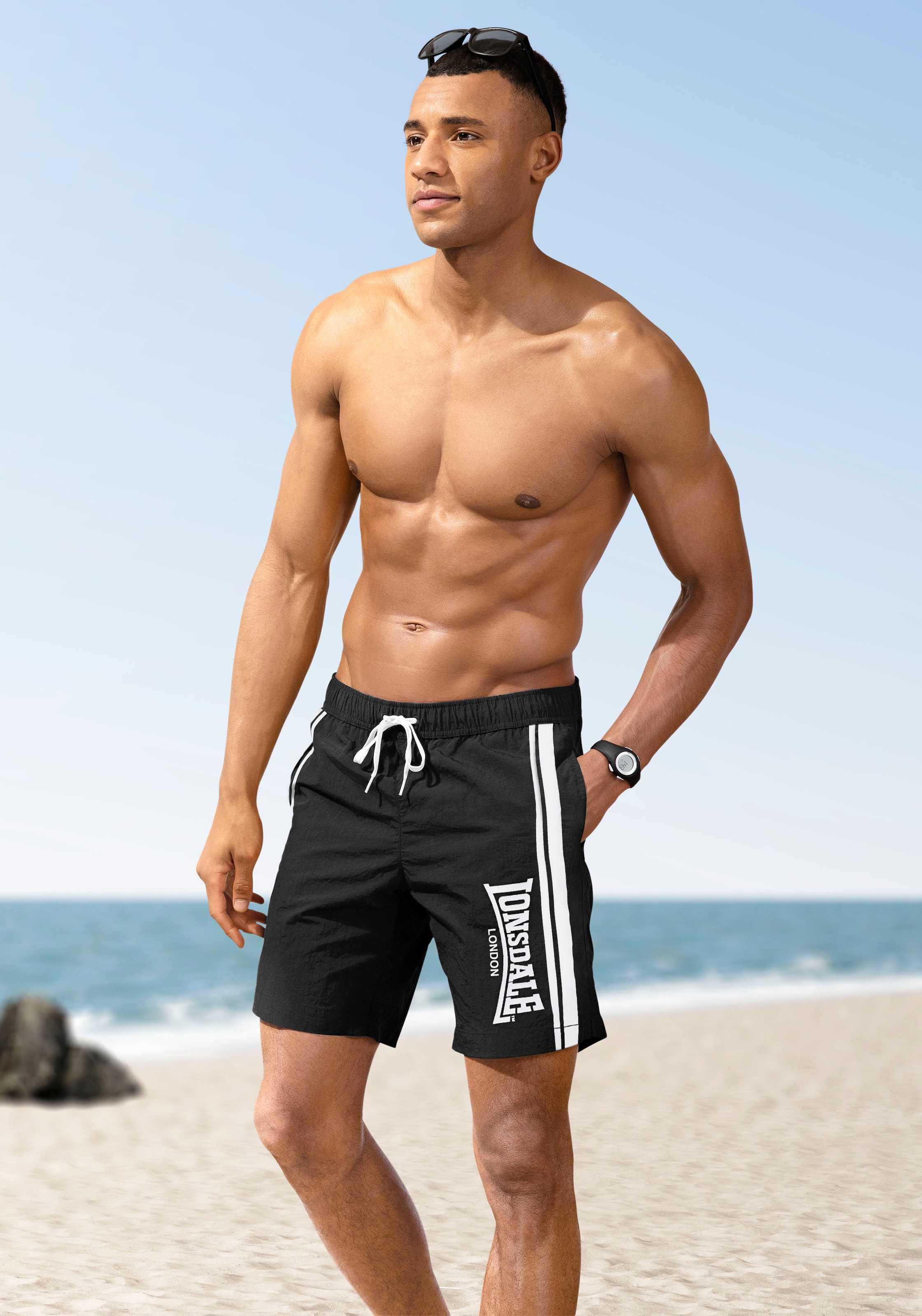 Lonsdale Shorts "TAMESIDE Badeshorts", mit elastischem Bund und Kordelzug