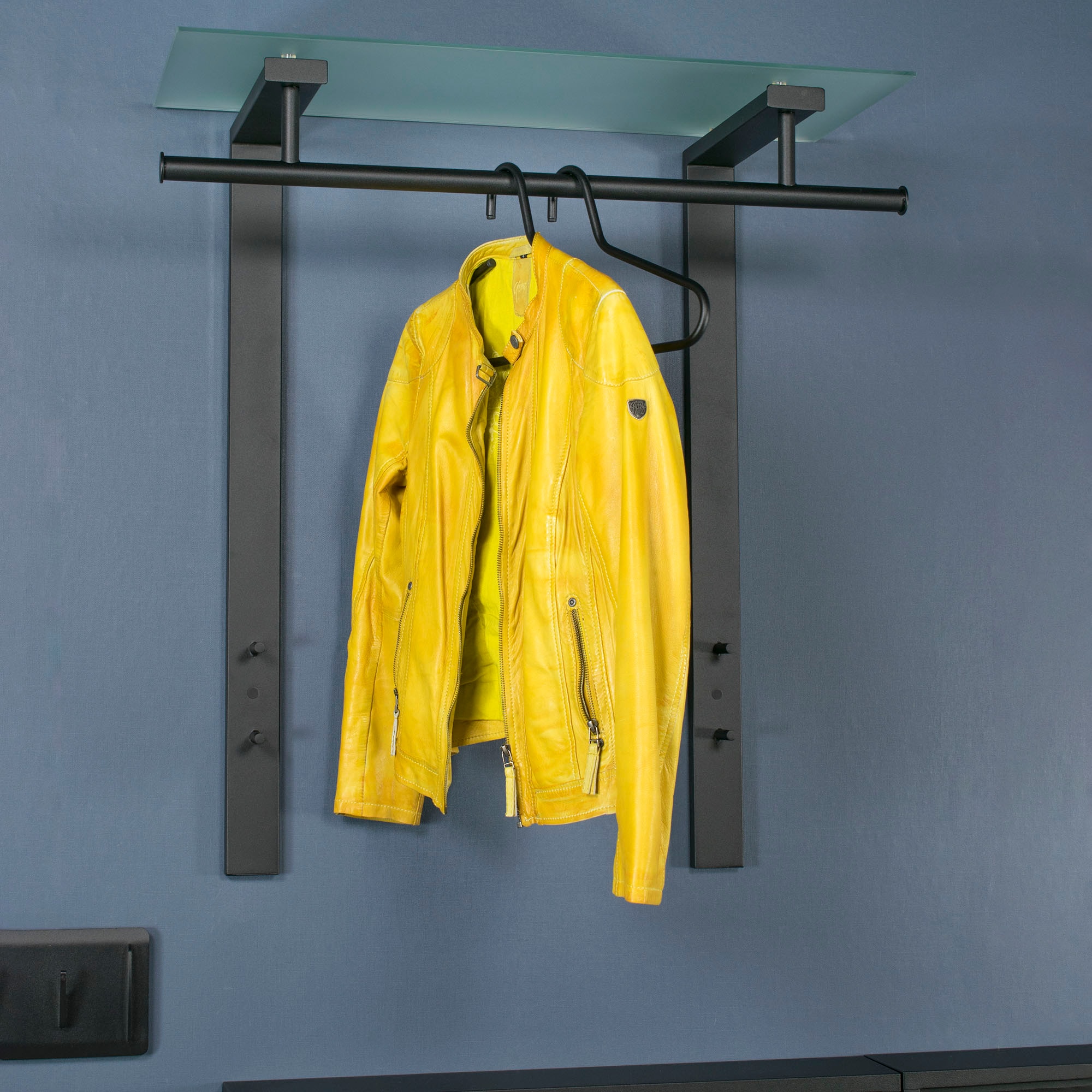 Spinder Design Garderobenleiste "DUTCH" Moderne Wandgarderobe aus Stahl und günstig online kaufen