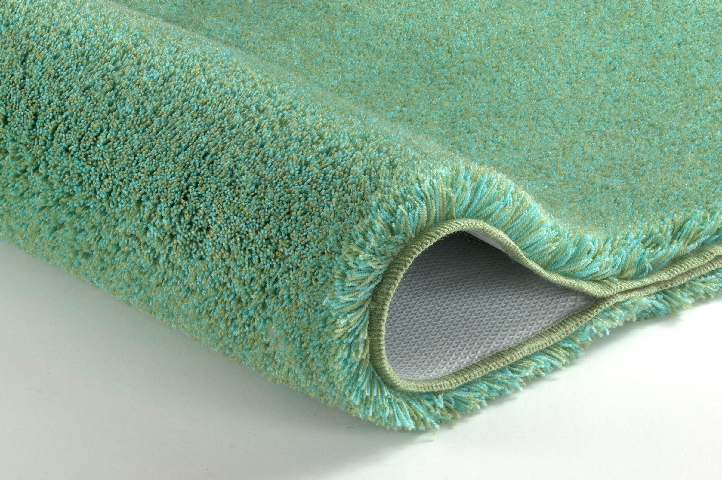 Kleine Wolke Badematte »RELAX«, rutschhemmend beschichtet, fußbodenheizungsgeeignet, Badteppich, Uni Farben, rechteckig, rund & als Set erhältlich