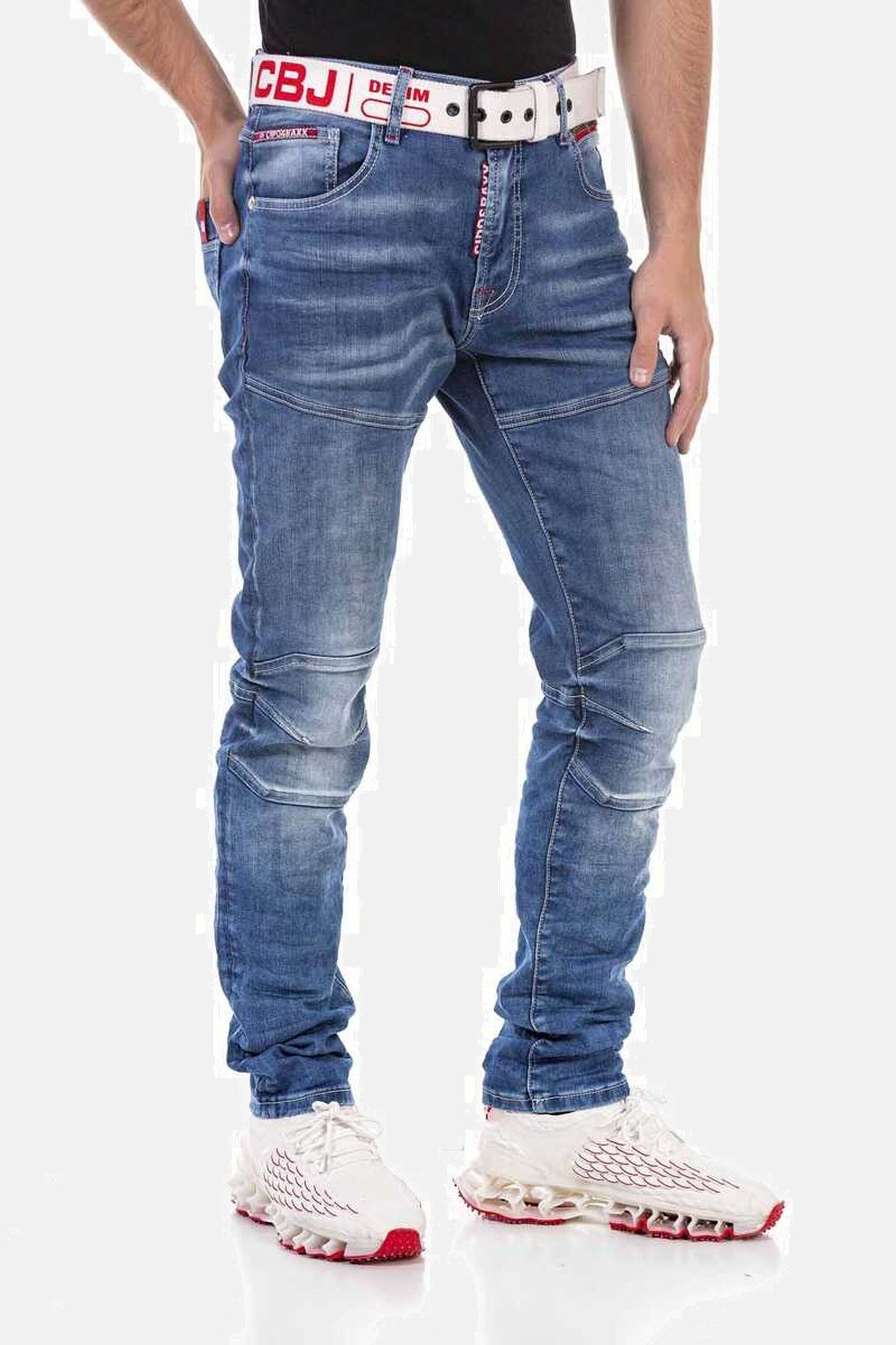 Cipo & Baxx 5-Pocket-Jeans »Jeans«, mit trendigen Ziernähten, CD698