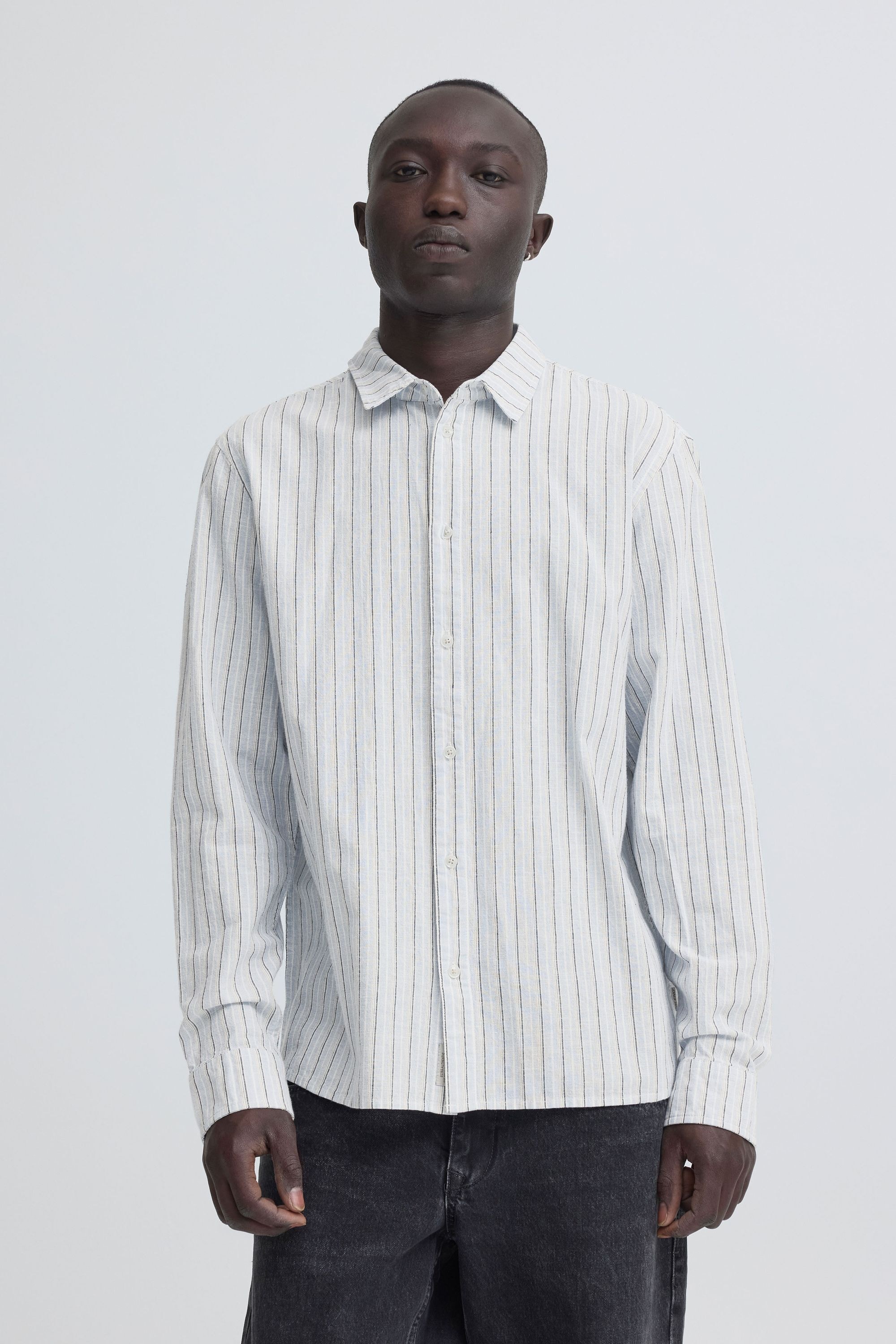 Blend Leinenhemd "BHAban Linen Mix Striped" Gestreiftes Hemd mit 2-Knopf-Ma günstig online kaufen