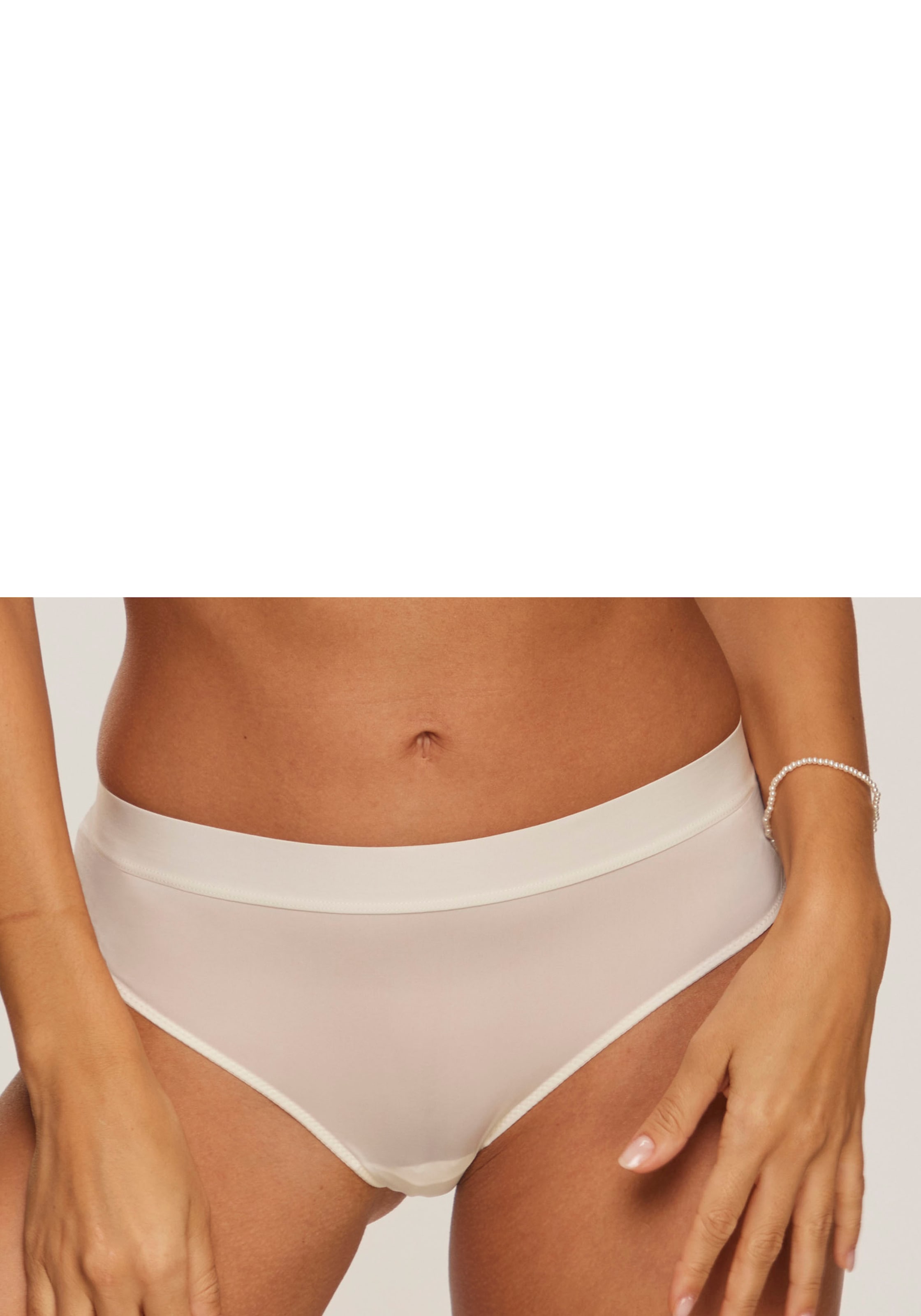 s.Oliver "Clemence" hinten mit schöner, graphischer Spitze günstig online kaufen