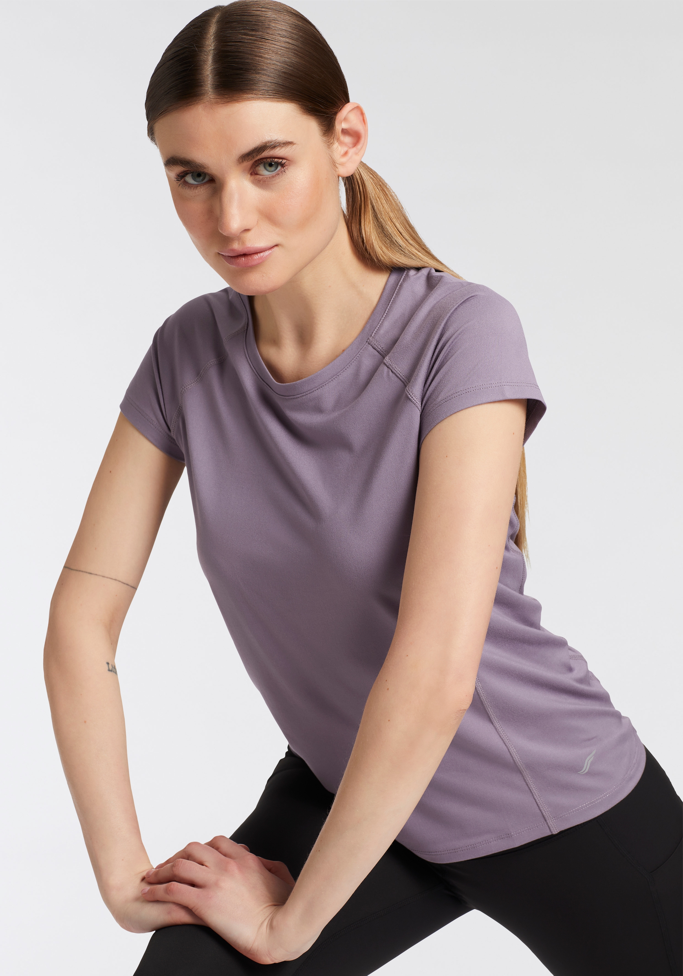 FAYN SPORTS Funktionsshirt »Double Pack Essential«, (Packung, 2 tlg., 2er-Pack), Kurzarm, Rundhalsausschnitt, aus Polyester und Elasthan