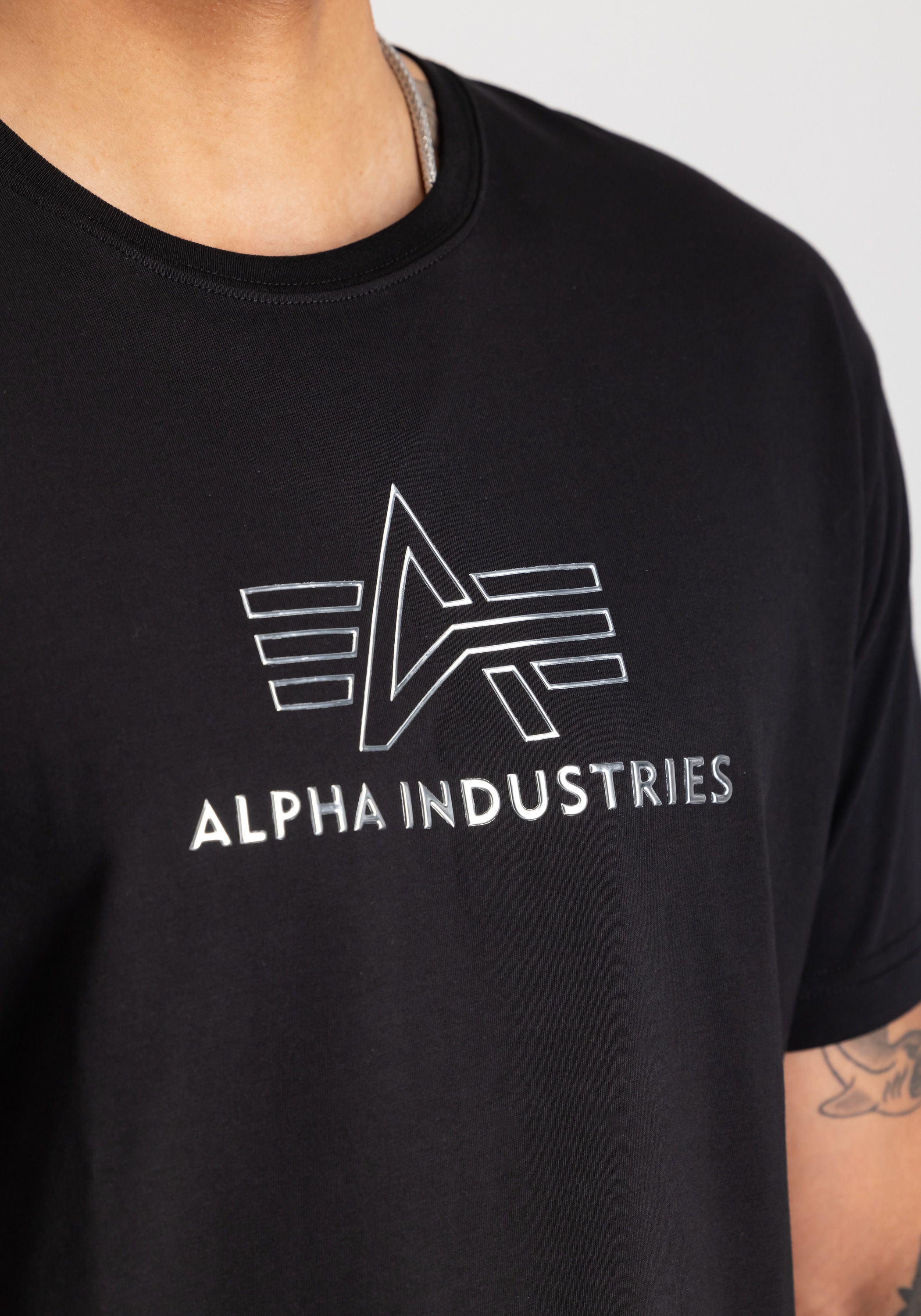 Alpha Industries T-Shirt »Alpha Industries Men - T-Shirts Basic Mid Logo TPU T-Shirt«