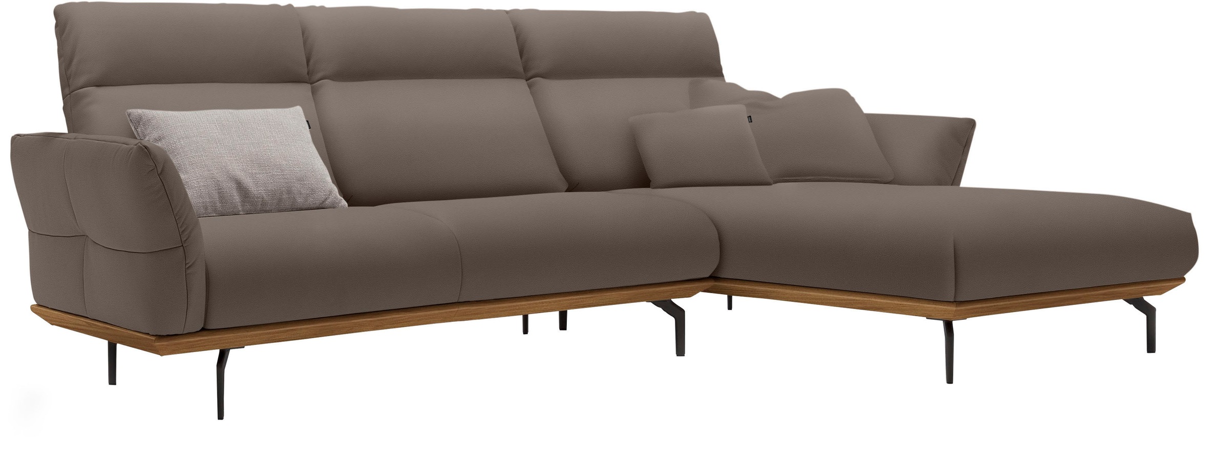 Creation BY ROLF BENZ Ecksofa »CR.460«, Sockel in Nussbaum, Winkelfüße in Umbragrau, Breite 298 cm