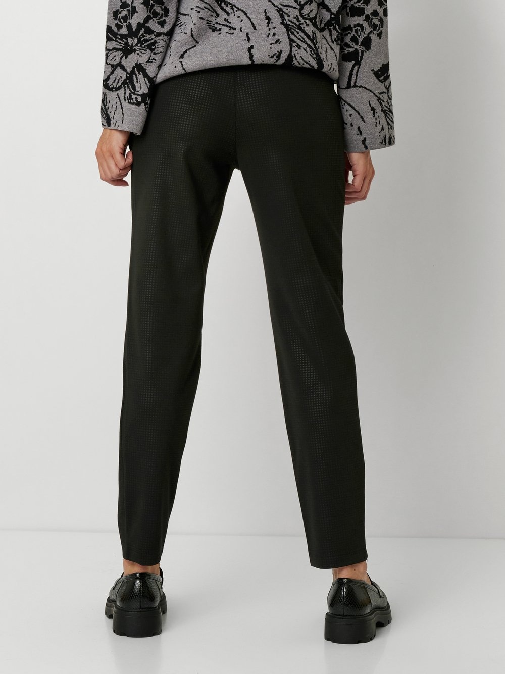 TONI Schlupfhose »Sue Modern Chic«, mit feinem Muster