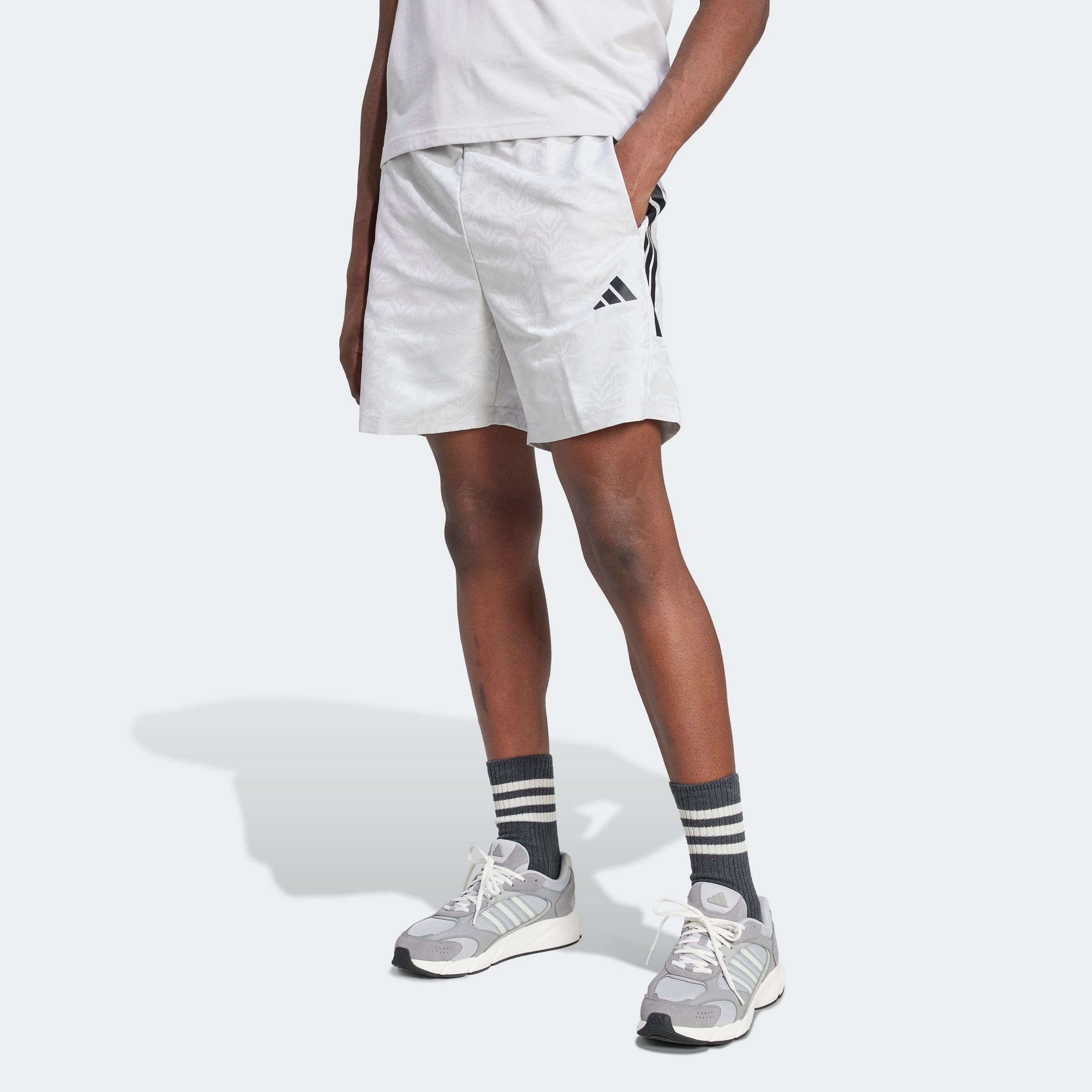 adidas Sportswear Shorts "M TIRO WV SH Q3", (1 tlg.) günstig online kaufen