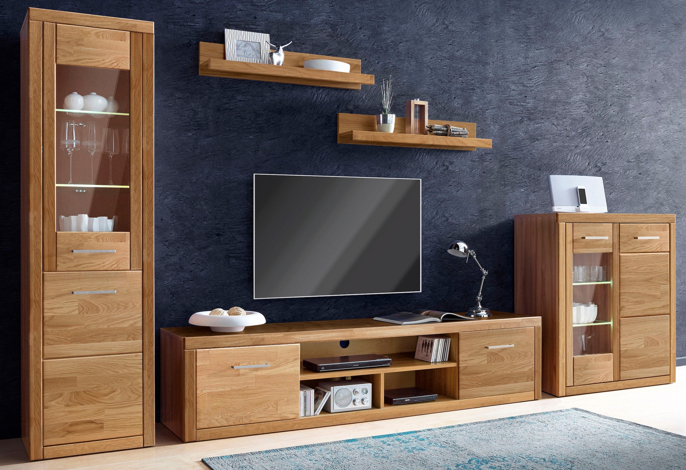OTTO home Wohnwand "Logo,Fronten Massivholz,Korpus Holzwekstoff,Böden versetzbar" Set, 5 Stk. tlg.