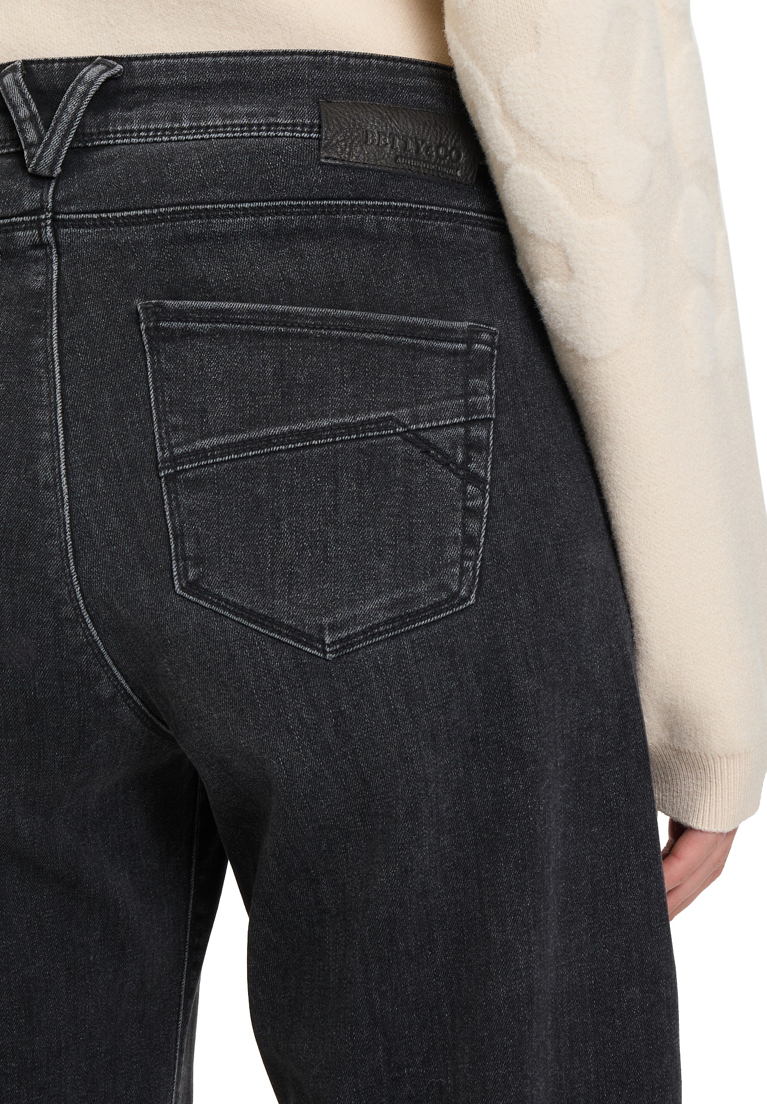 Betty&Co High-waist-Jeans »Betty & Co Damen High Waisted-Jeans mit Strass«
