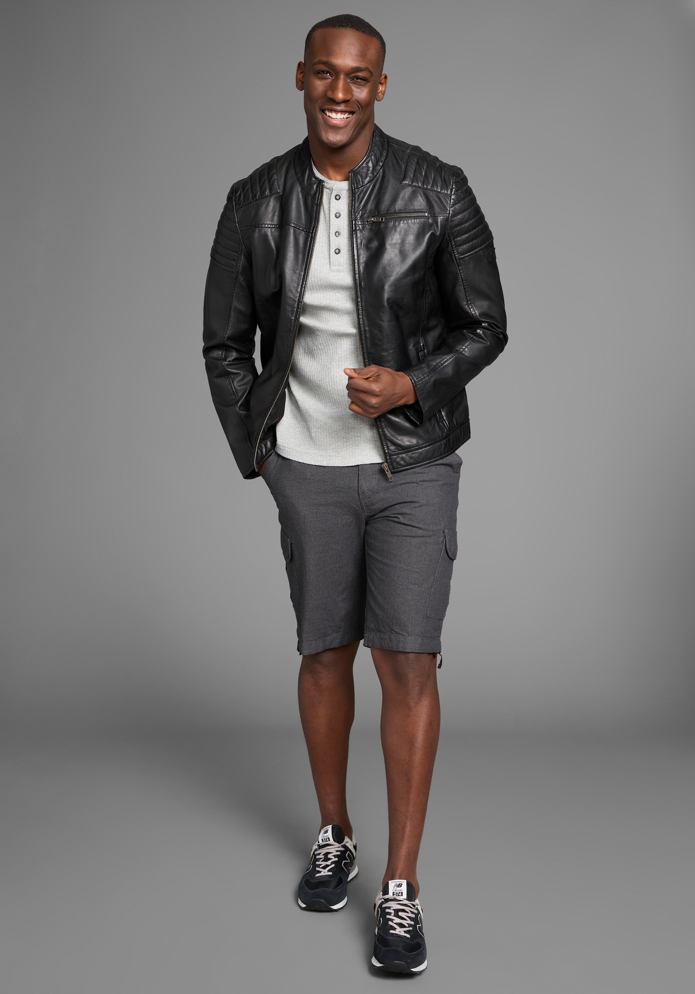 Bruno Banani Henleyshirt, in elastischer Rippenqualität