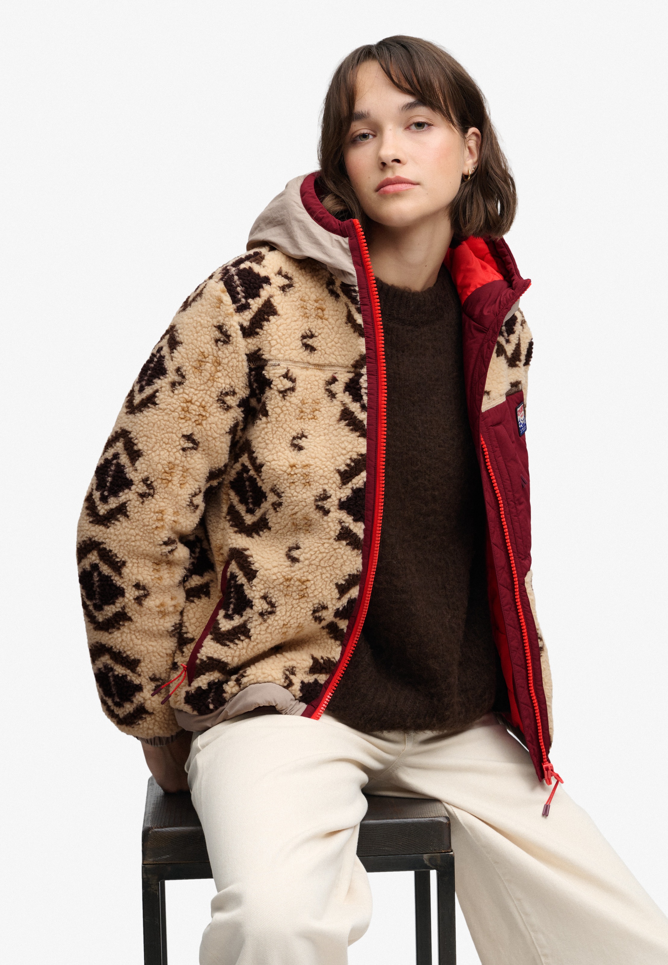 Superdry Fleecejacke »SHERPA JAQUARD FLEECE HYBRID« mit Kapuze Kunstfaser, relaxed fit
