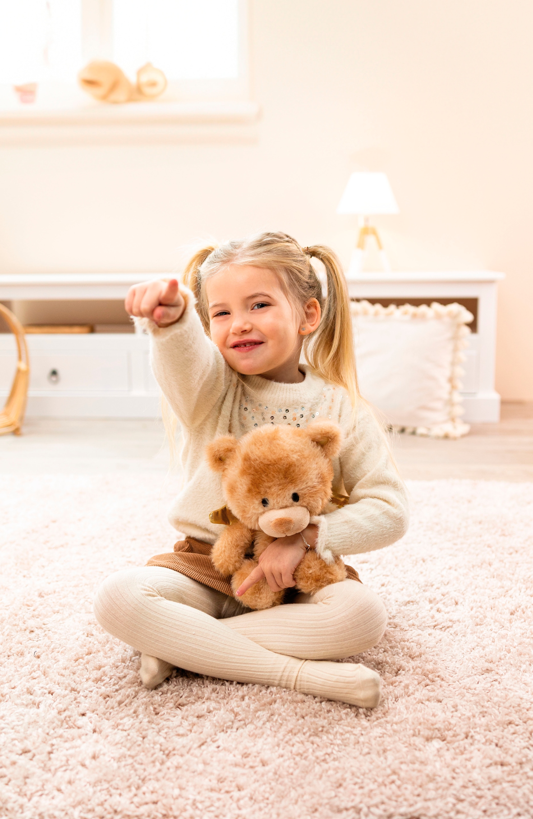 Nici Kuscheltier »Schutzengel Bär La La Bearie 28 cm«, mit goldenem Herz & Flügeln in Geschenkbox