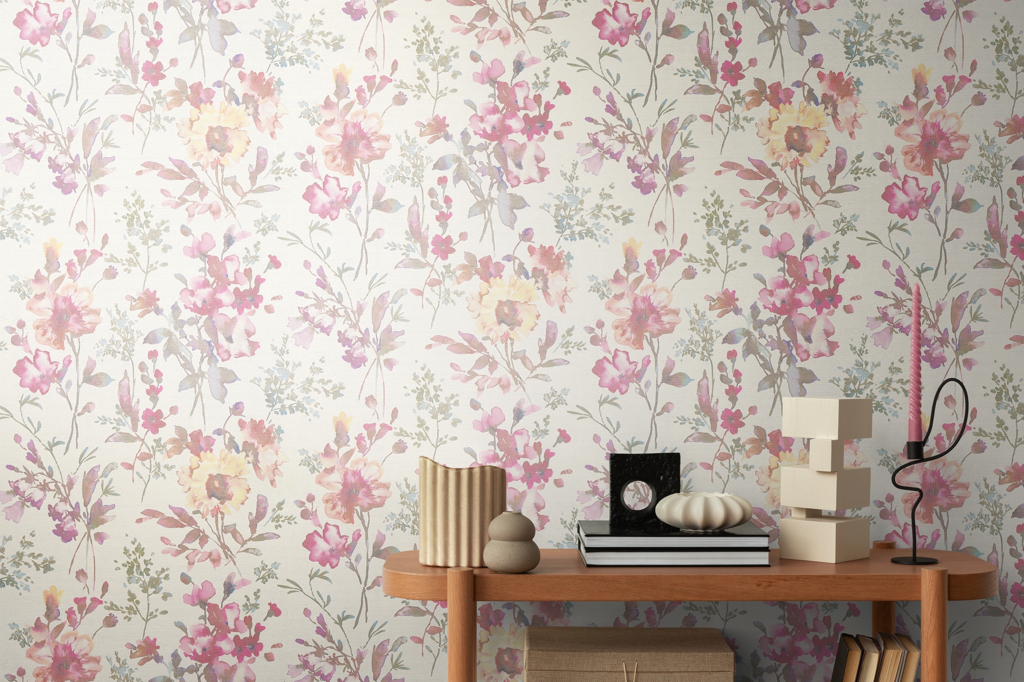 CosmoLiving by Cosmopolitan Vliestapete »Petal Poetry – Aquarell-Blumentapete« matt strukturiert Zarte Aquarellblüten für stilvolle Wohnräume