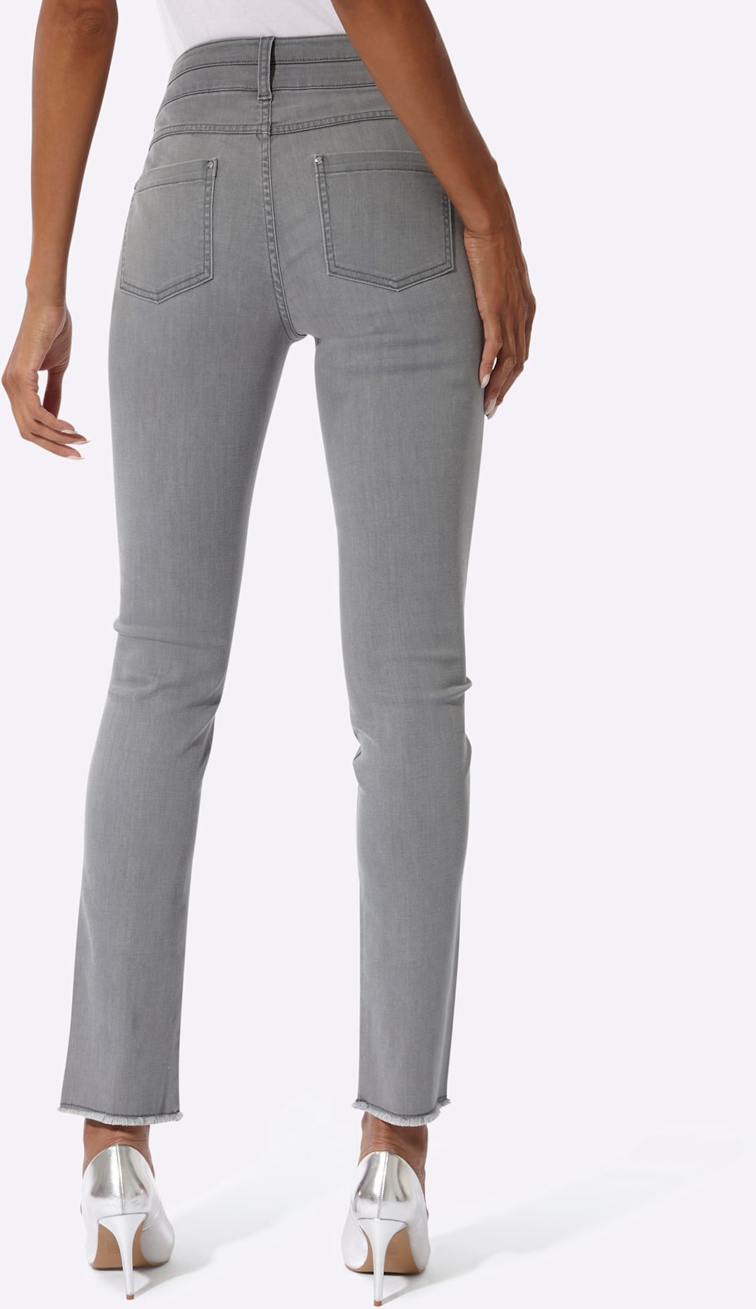 creation L Bequeme Jeans 1
