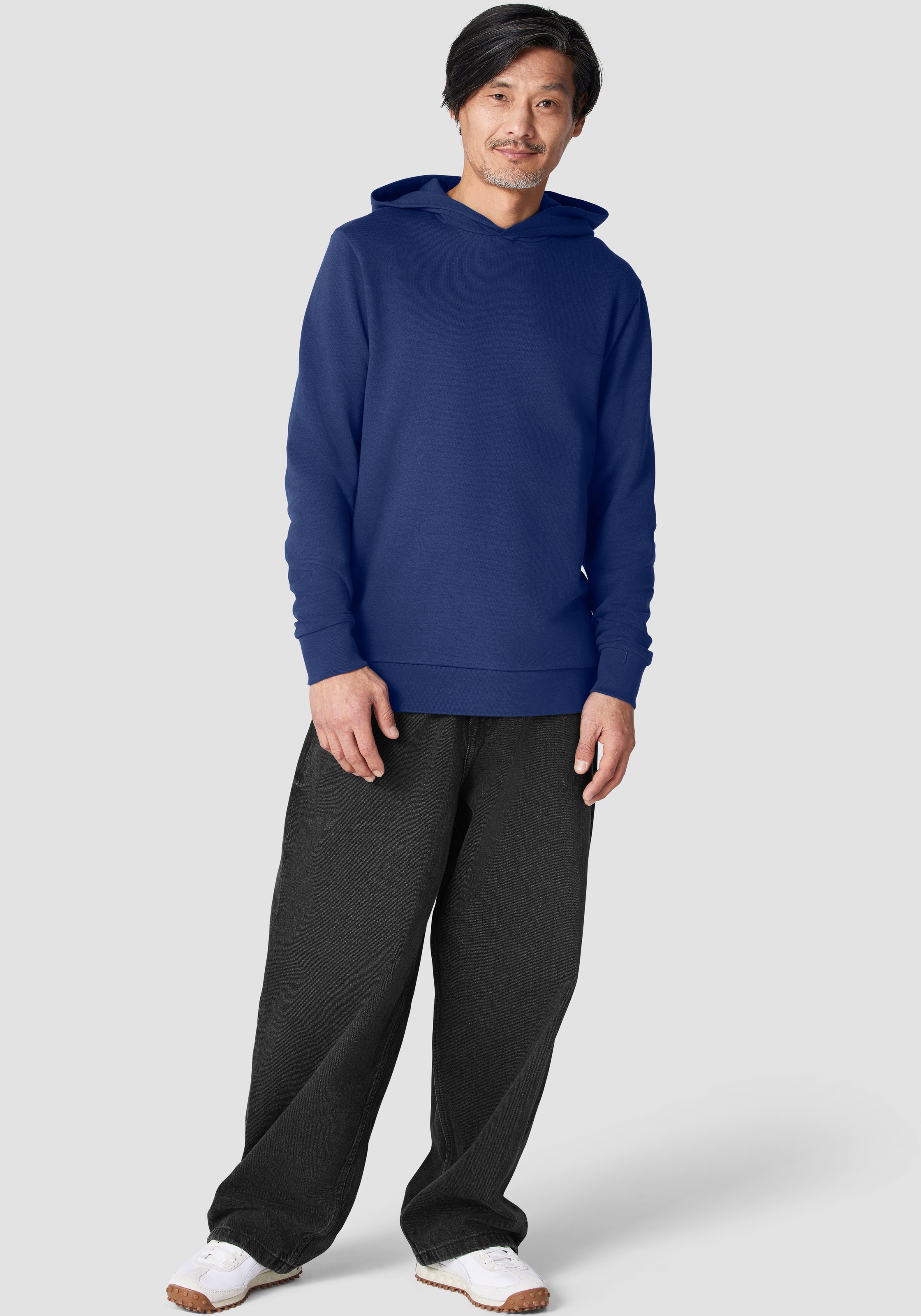 BMW Hoodie, mit farbgleichem Logo auf der Rückseite